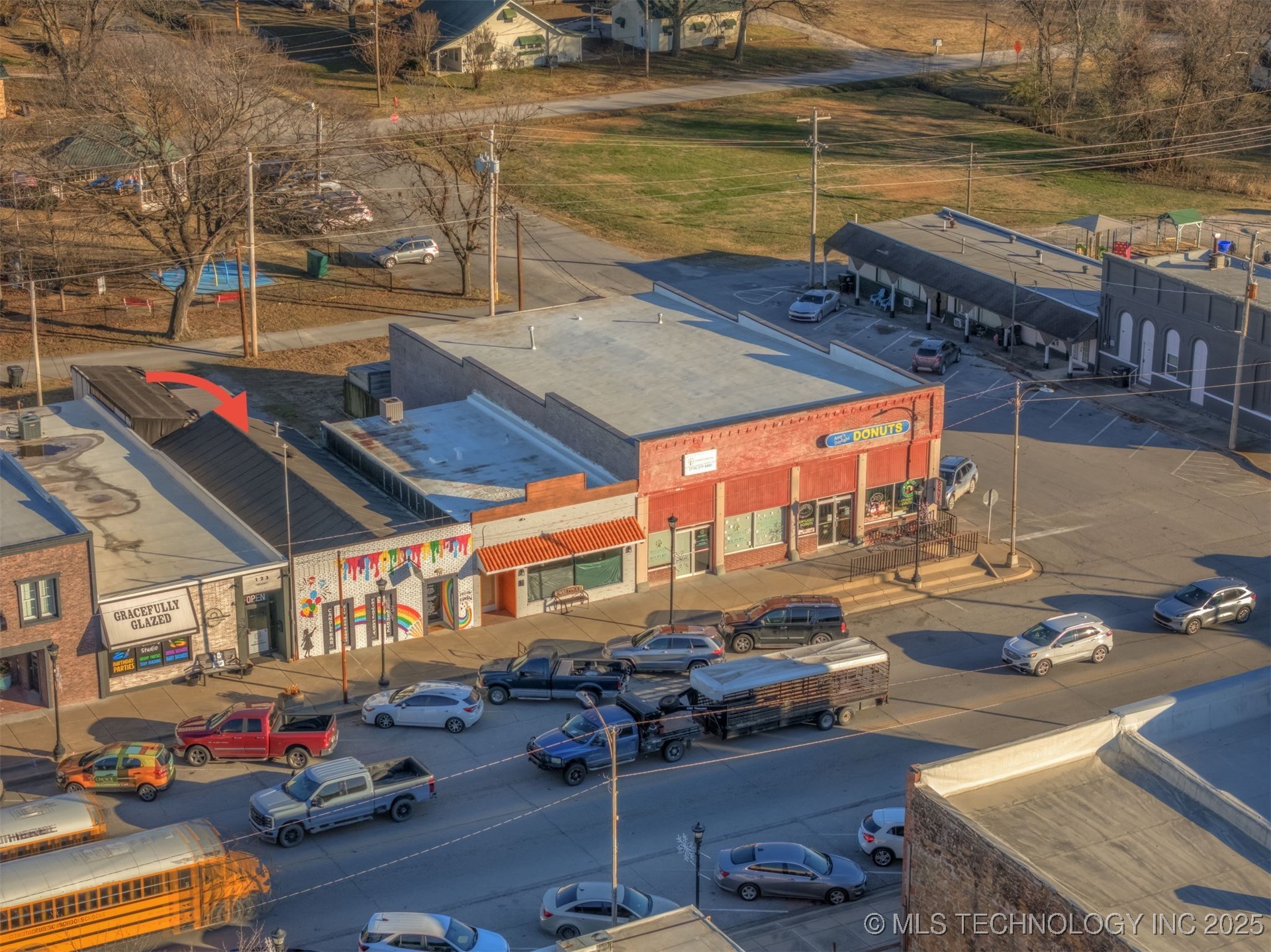 125 S Broadway Street Property Photo 54