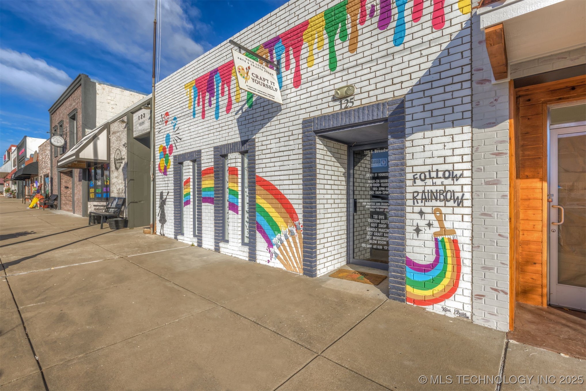 125 S Broadway Street Property Photo 57