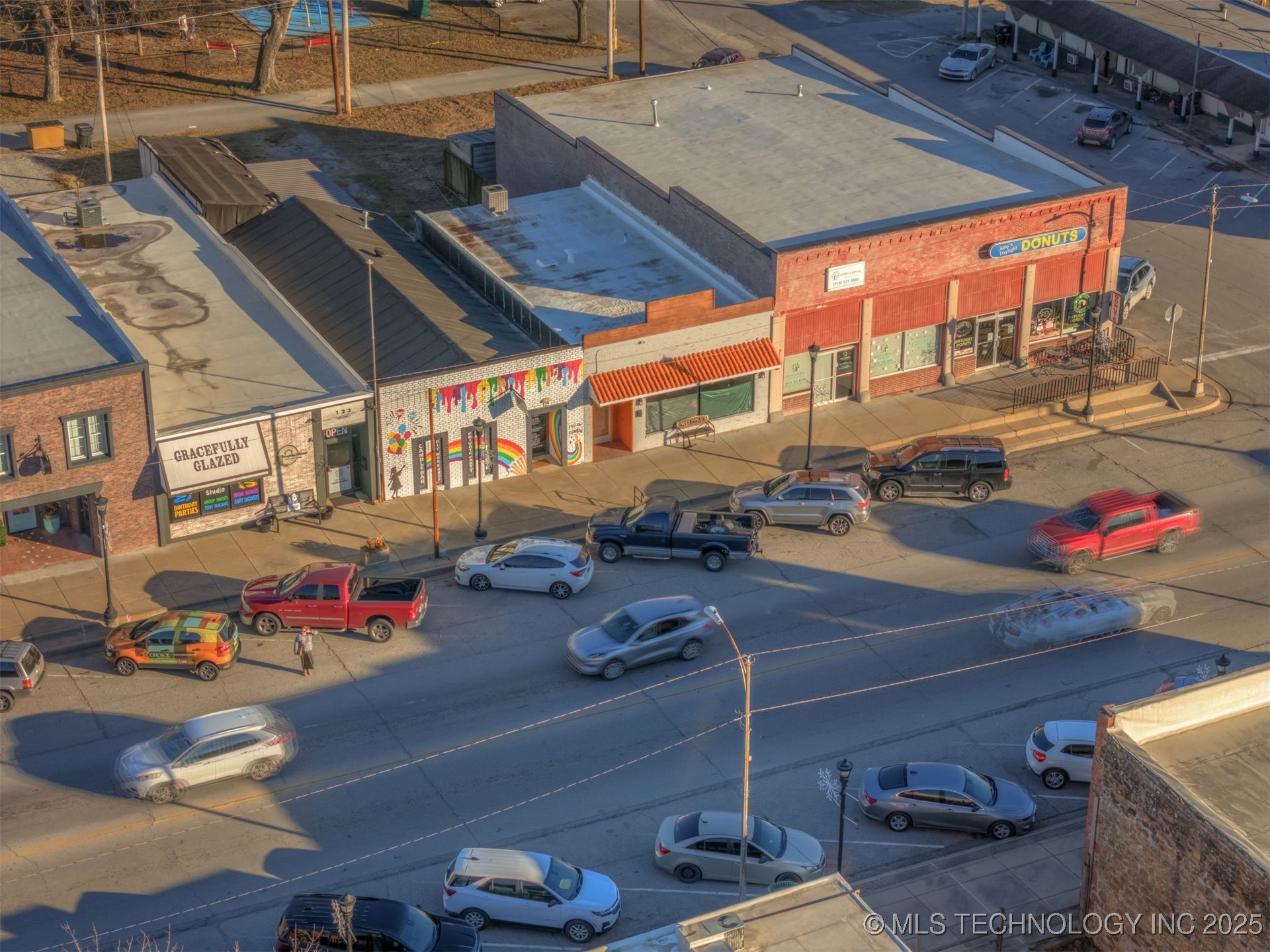 125 S Broadway Street Property Photo 60