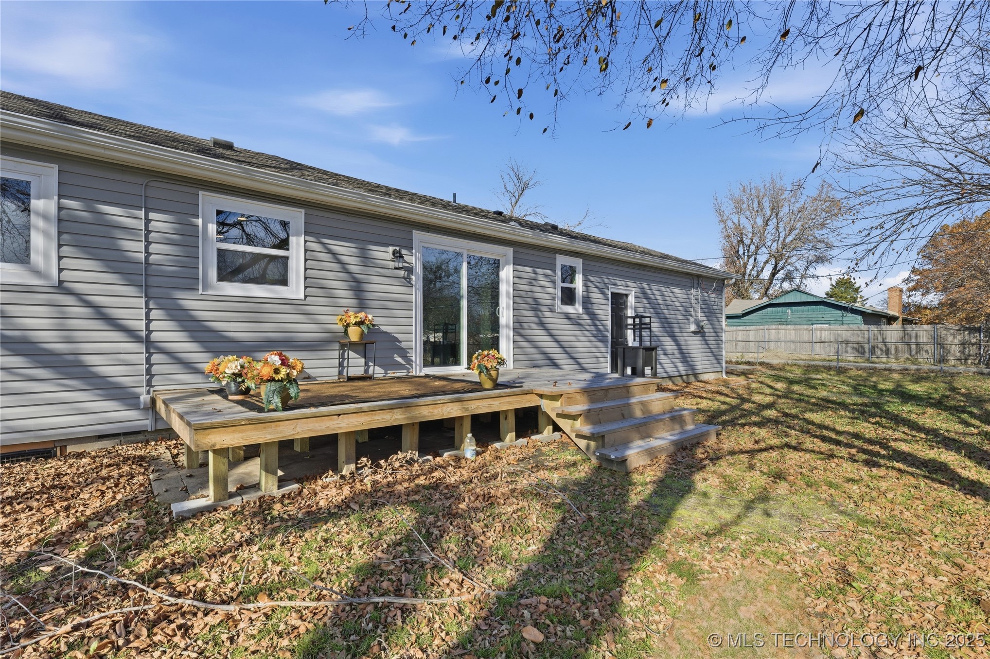 1001 S Broadway Street Property Photo 25