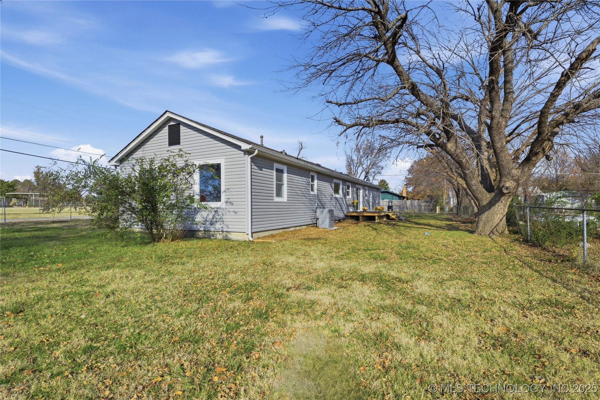 1001 S Broadway Street Property Photo 27