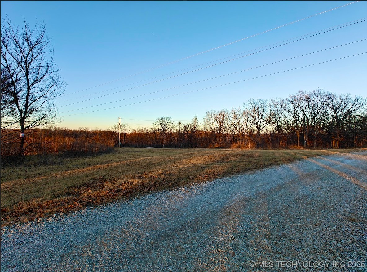 368565 E 5280 Road Property Photo 12