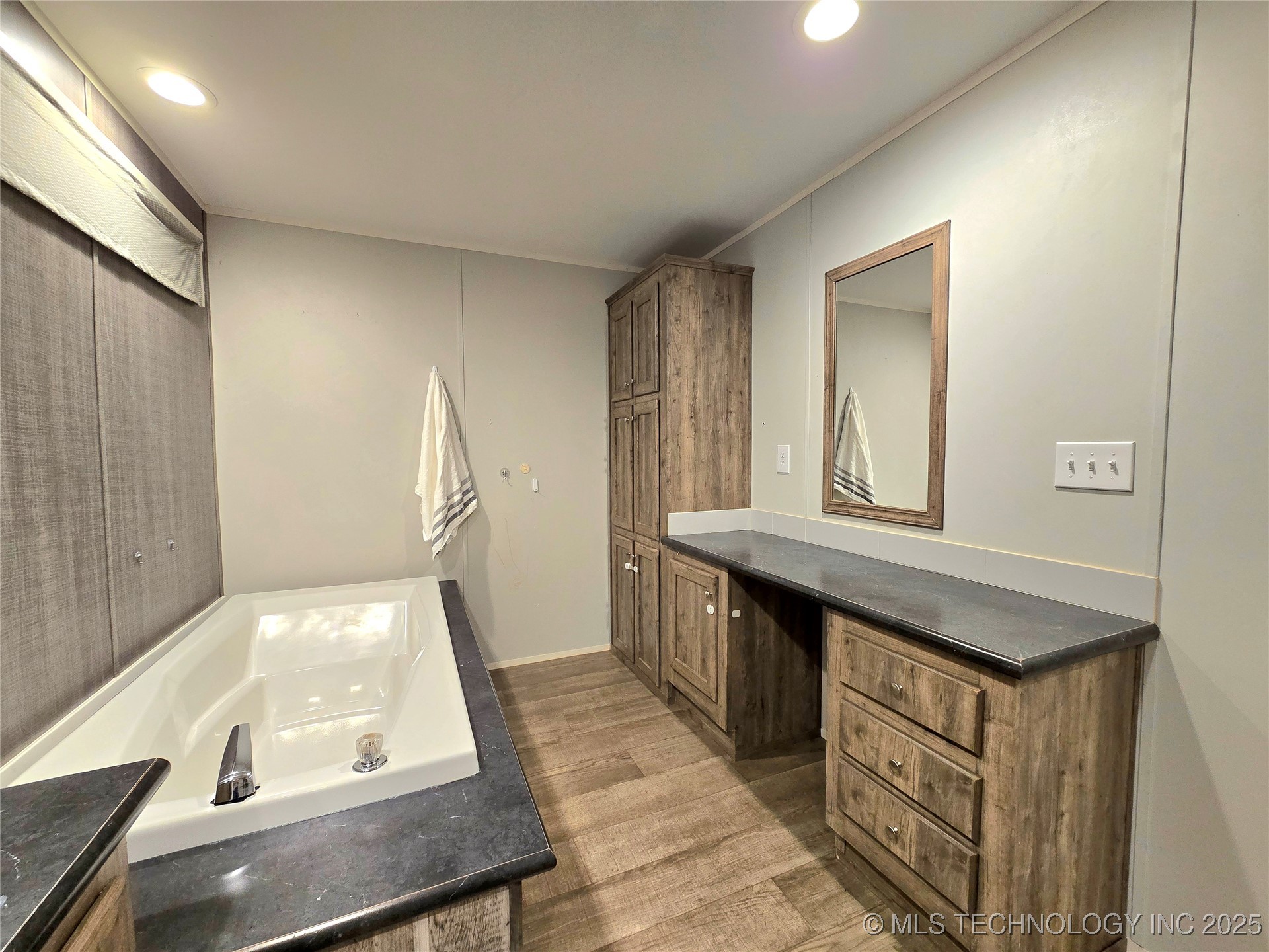 398235 W 3230 Road Property Photo 26