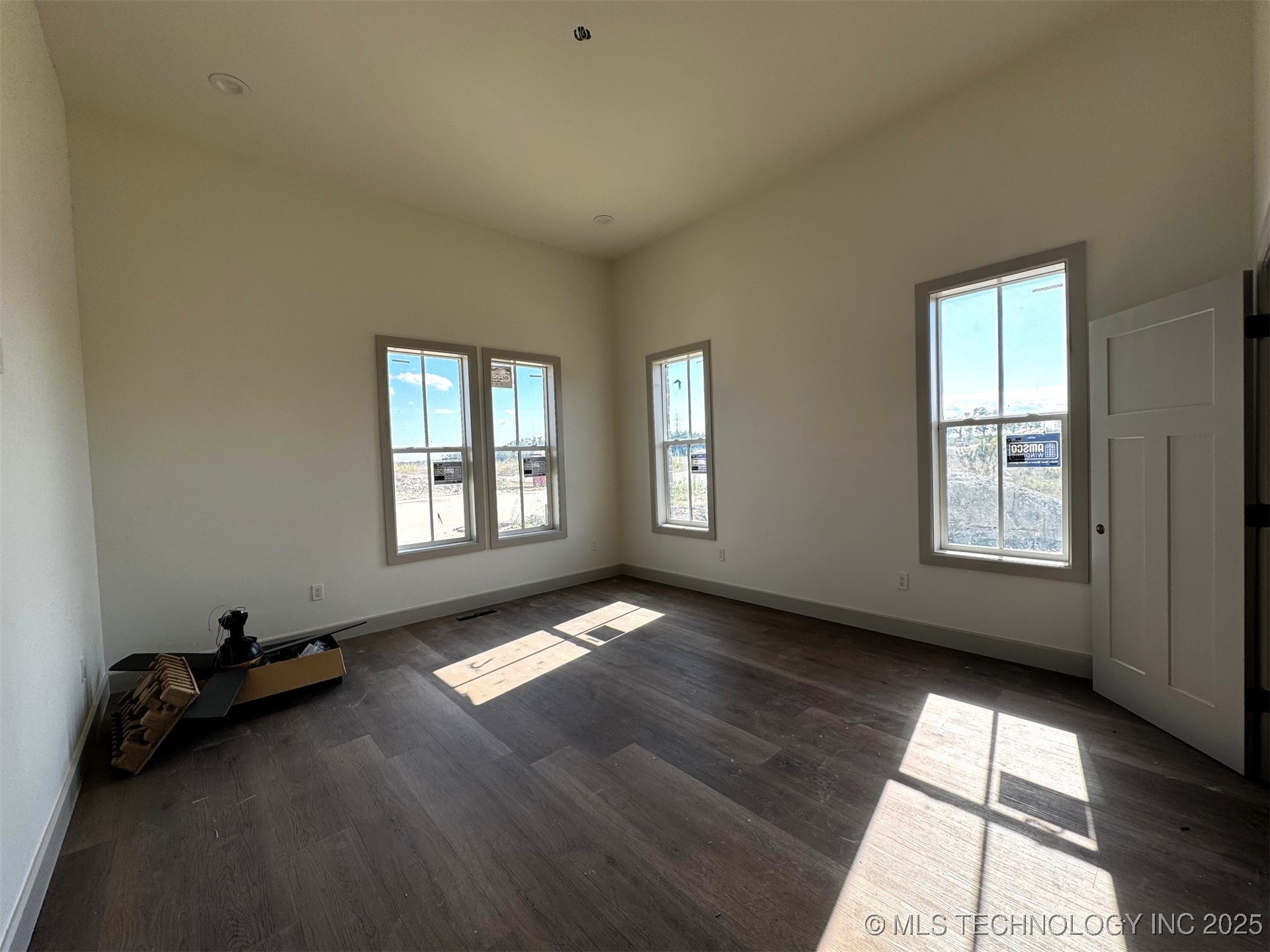 12113 Bridge Pointe Property Photo 10