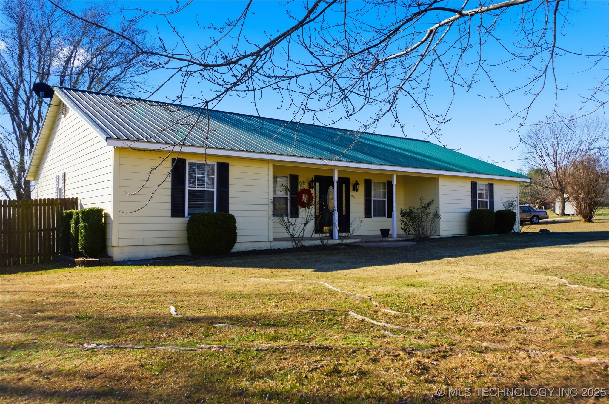 951 Alberty Lane Property Photo 2