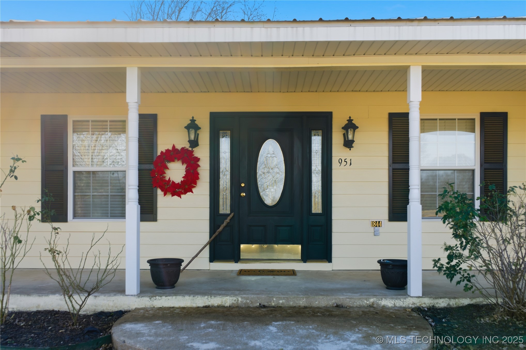 951 Alberty Lane Property Photo 3