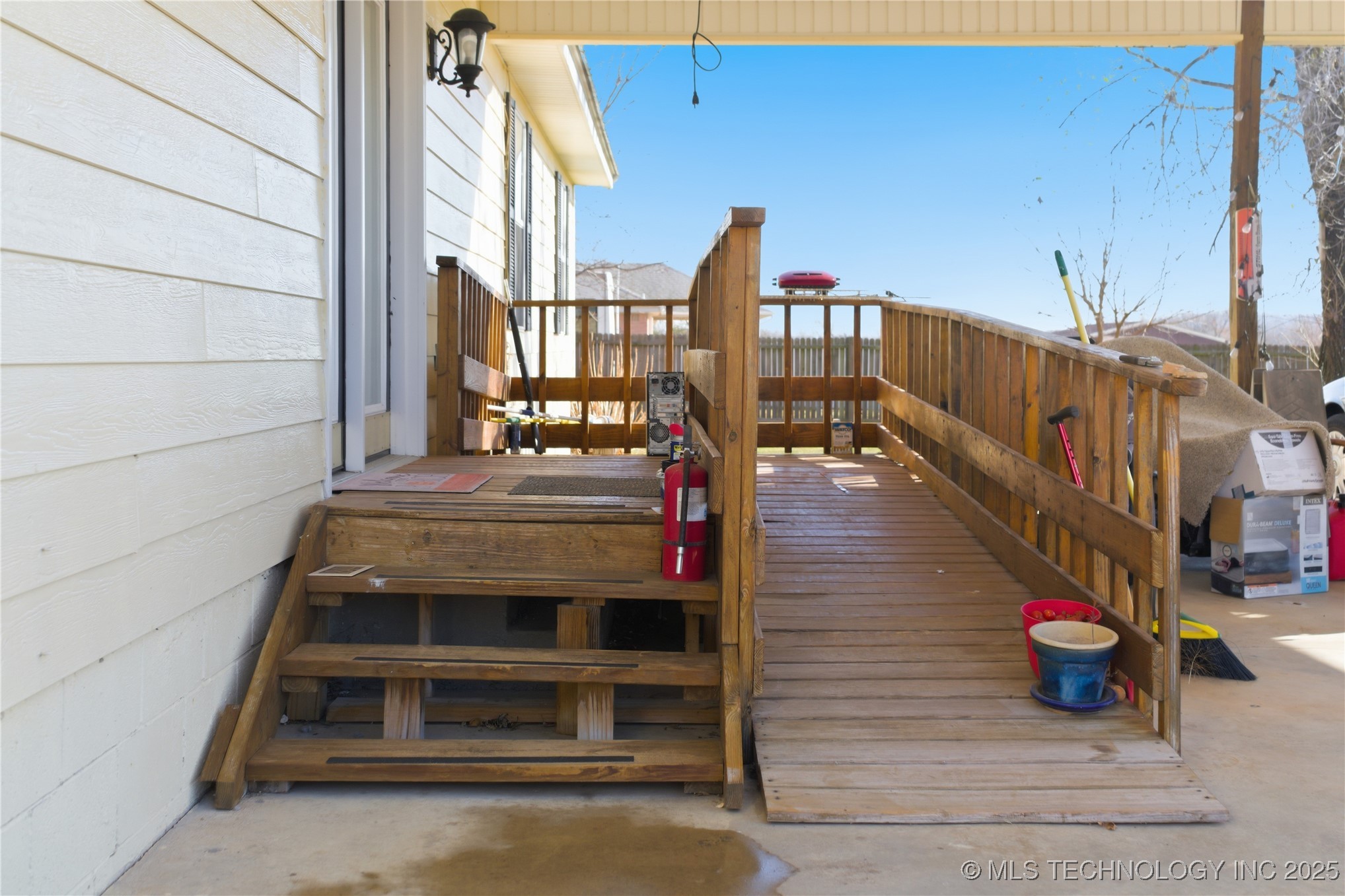 951 Alberty Lane Property Photo 8