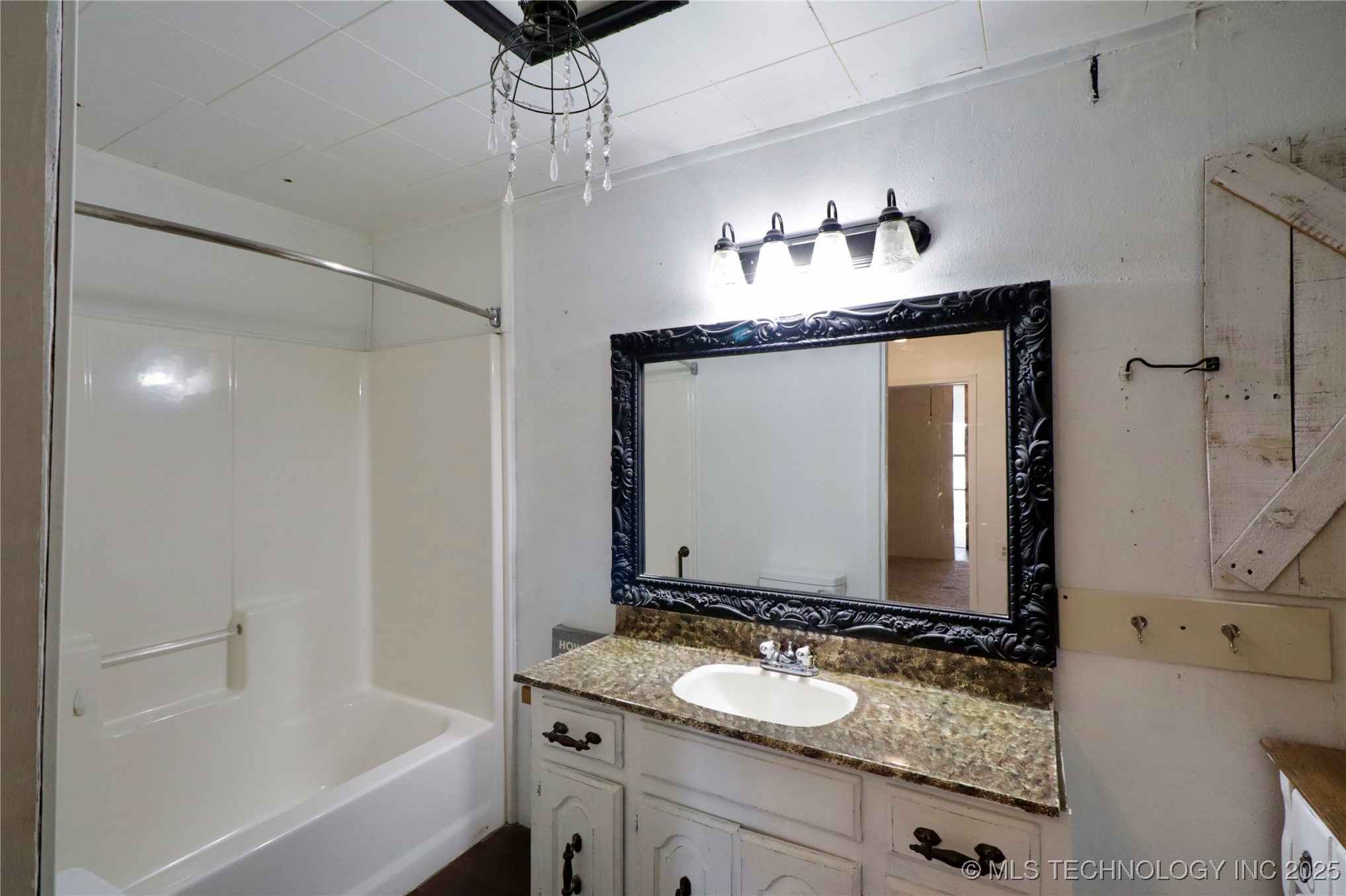 2015 S 14th Street Property Photo 14