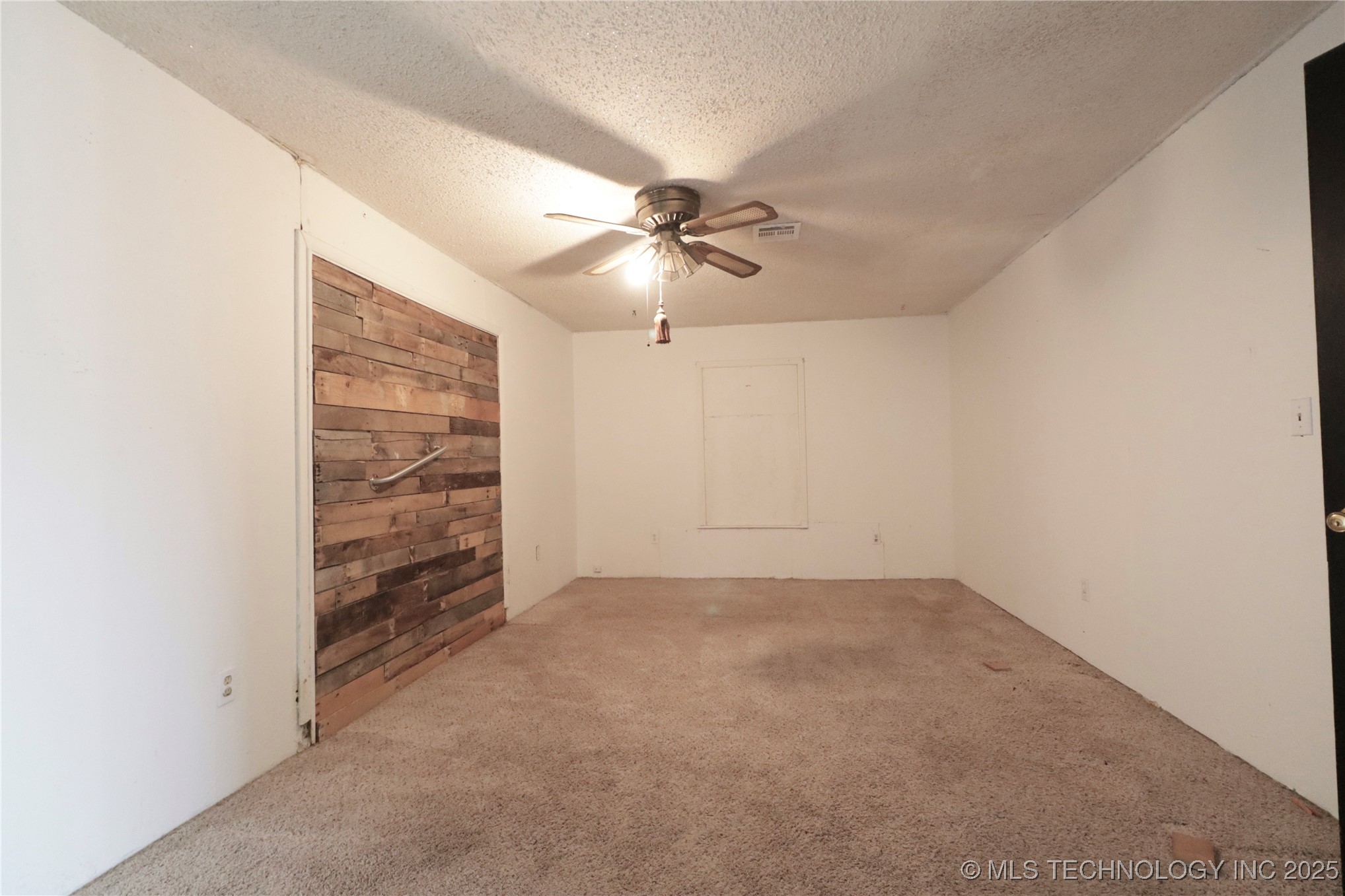 2015 S 14th Street Property Photo 24