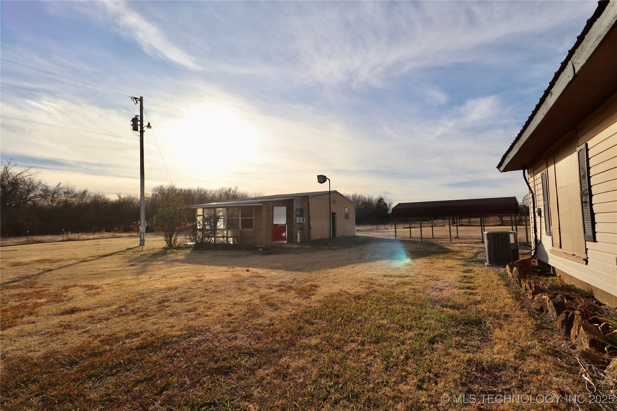 2015 S 14th Street Property Photo 30