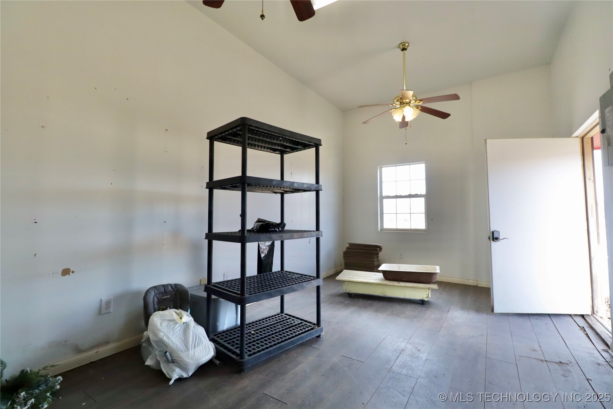 2015 S 14th Street Property Photo 35