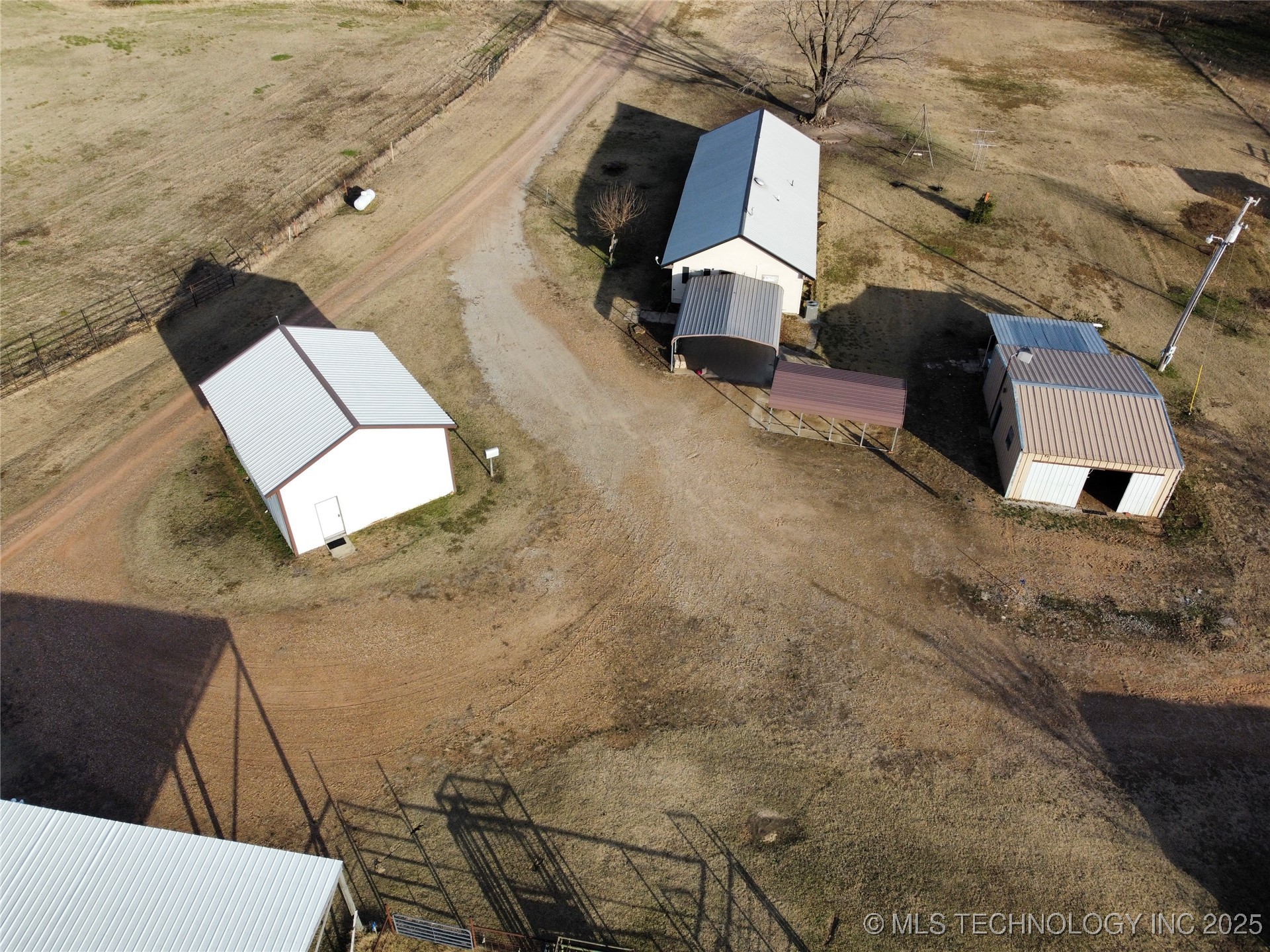 2015 S 14th Street Property Photo 56