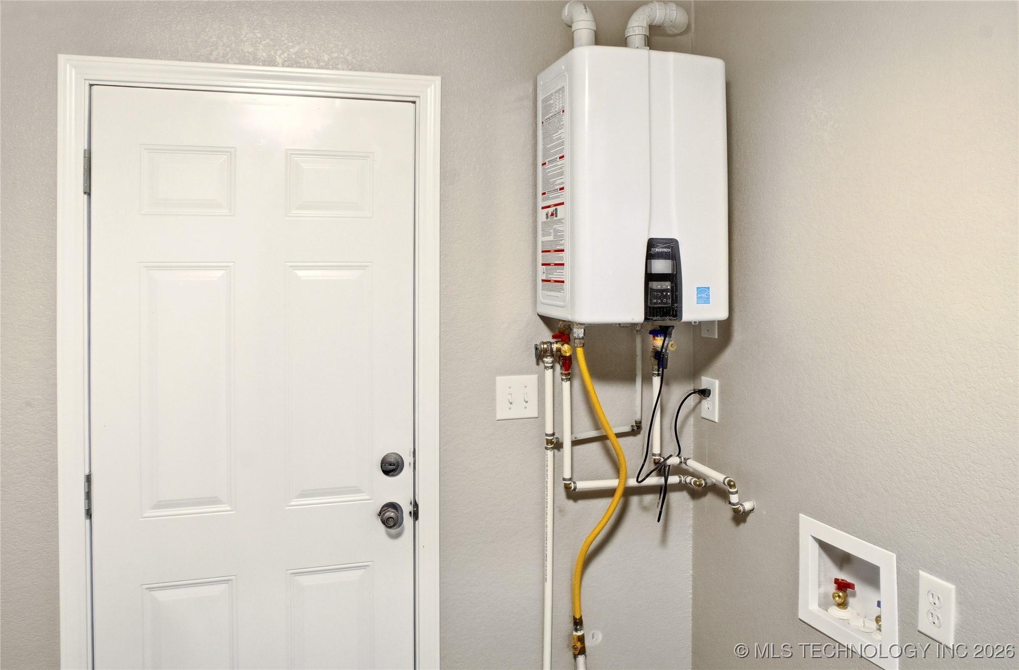 1126 S 2nd Street Property Photo 14