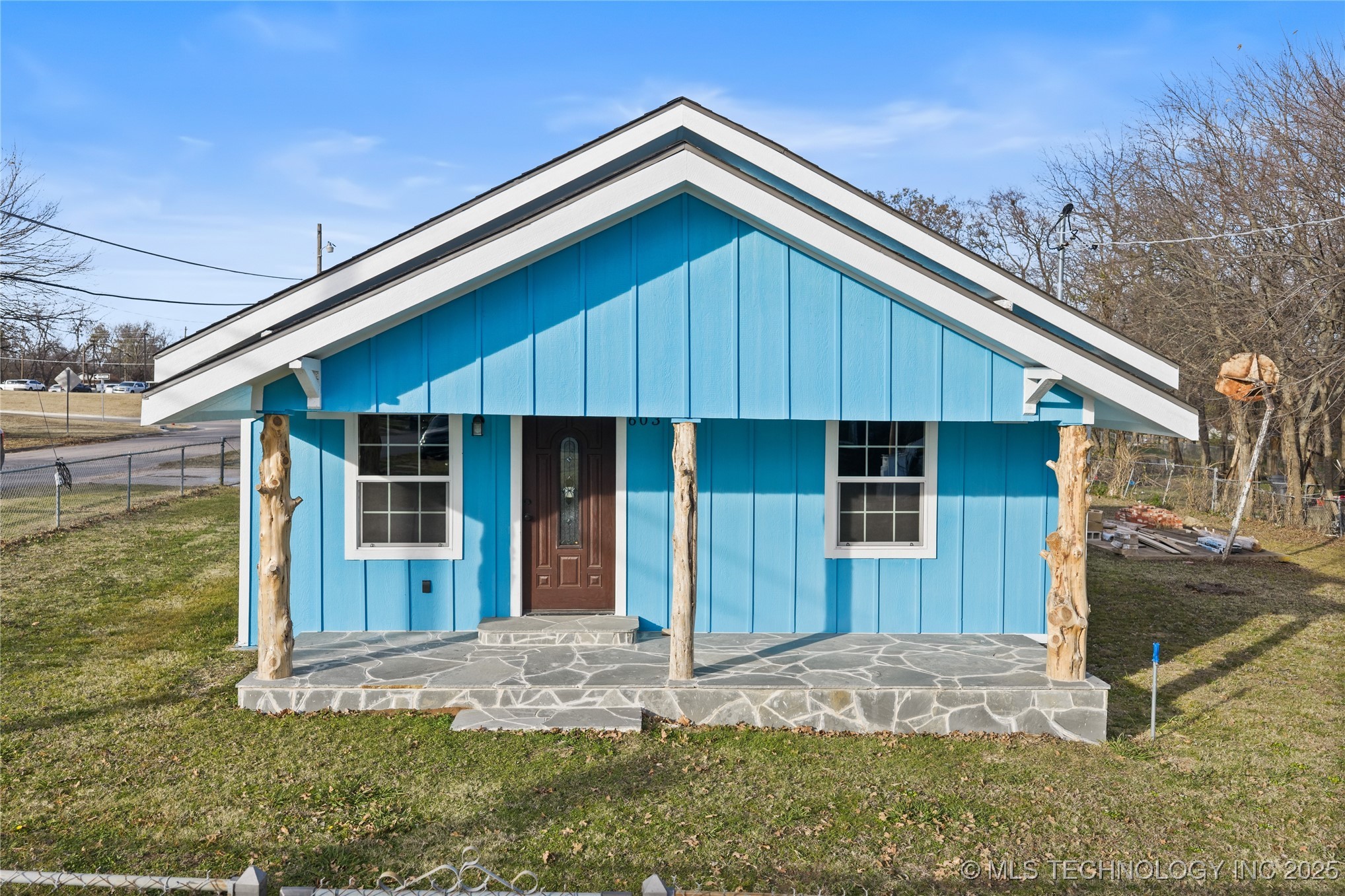 603 Se 4th Avenue Property Photo 2