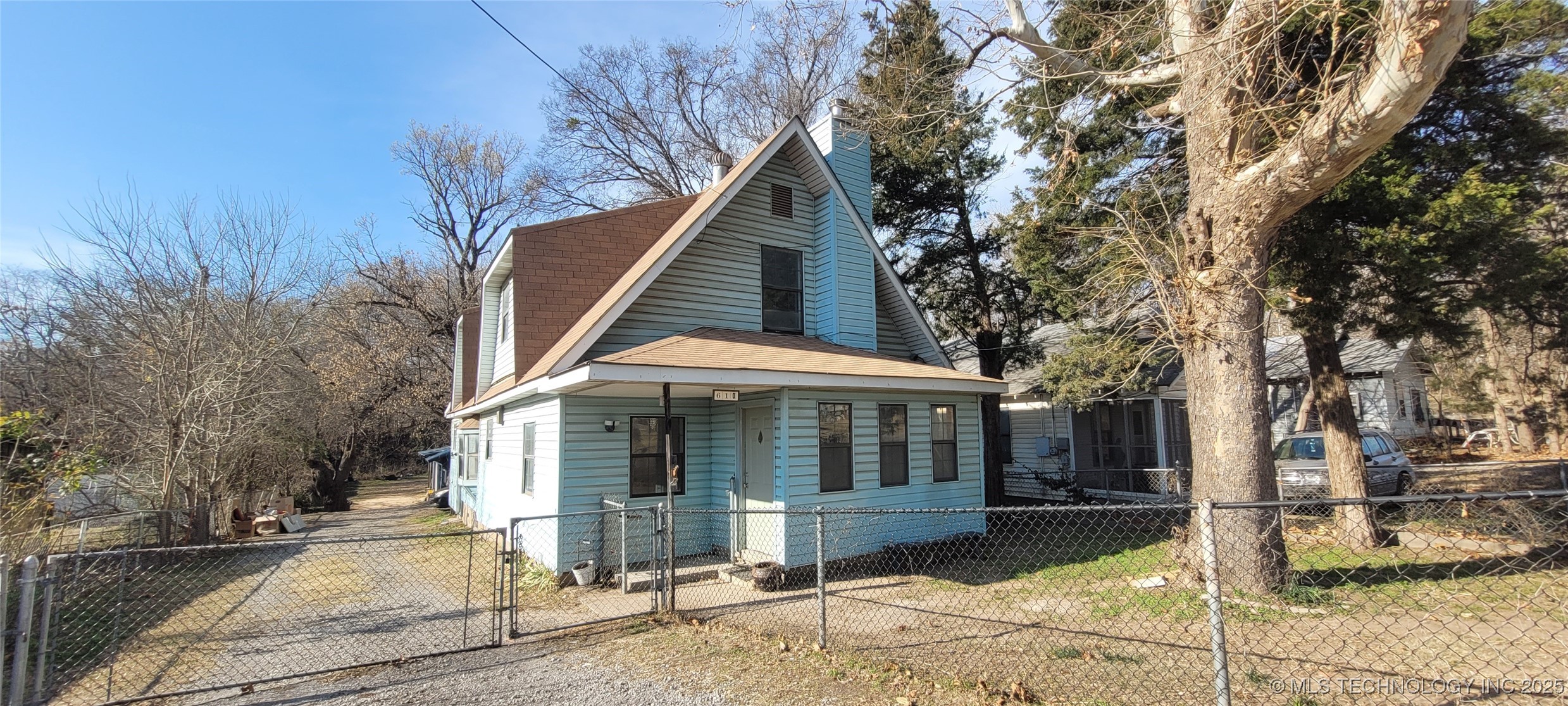 610 S 72nd West Avenue Property Photo 1