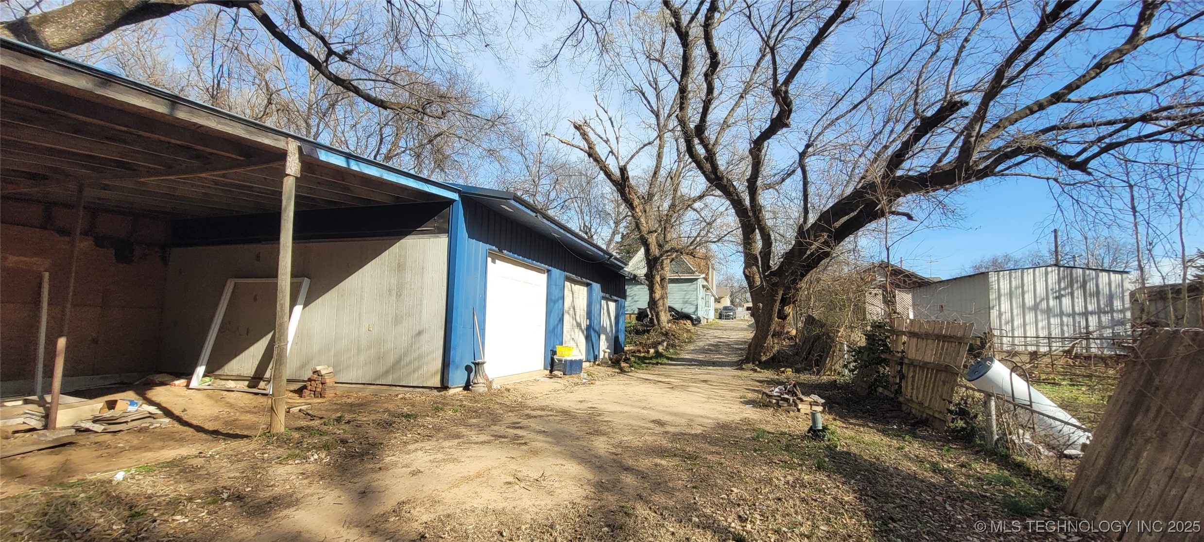 610 S 72nd West Avenue Property Photo 15