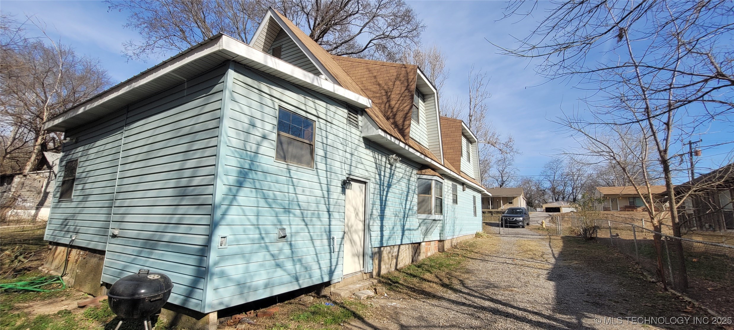 610 S 72nd West Avenue Property Photo 18