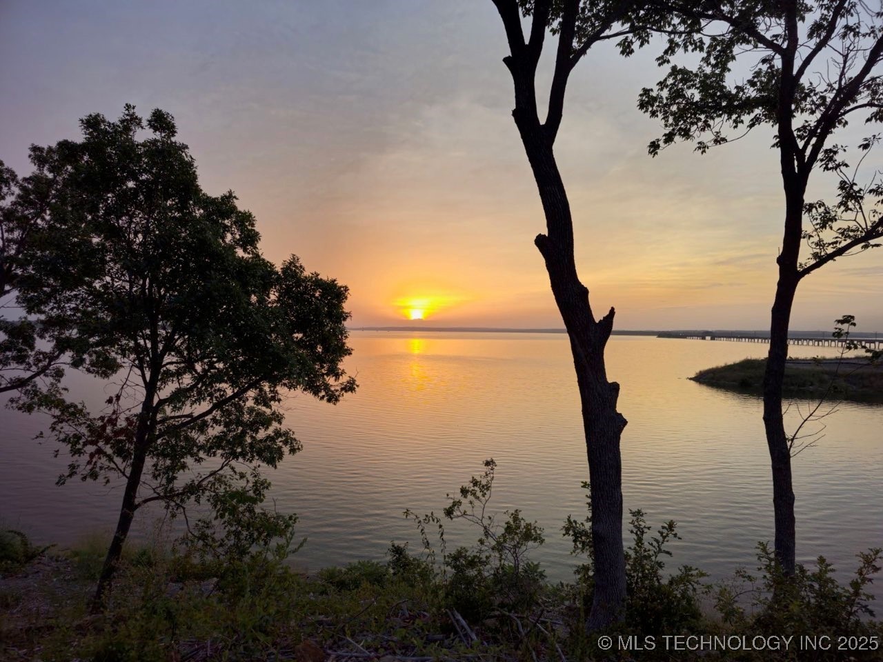 12587 Reflection Pointe Drive Property Photo 7