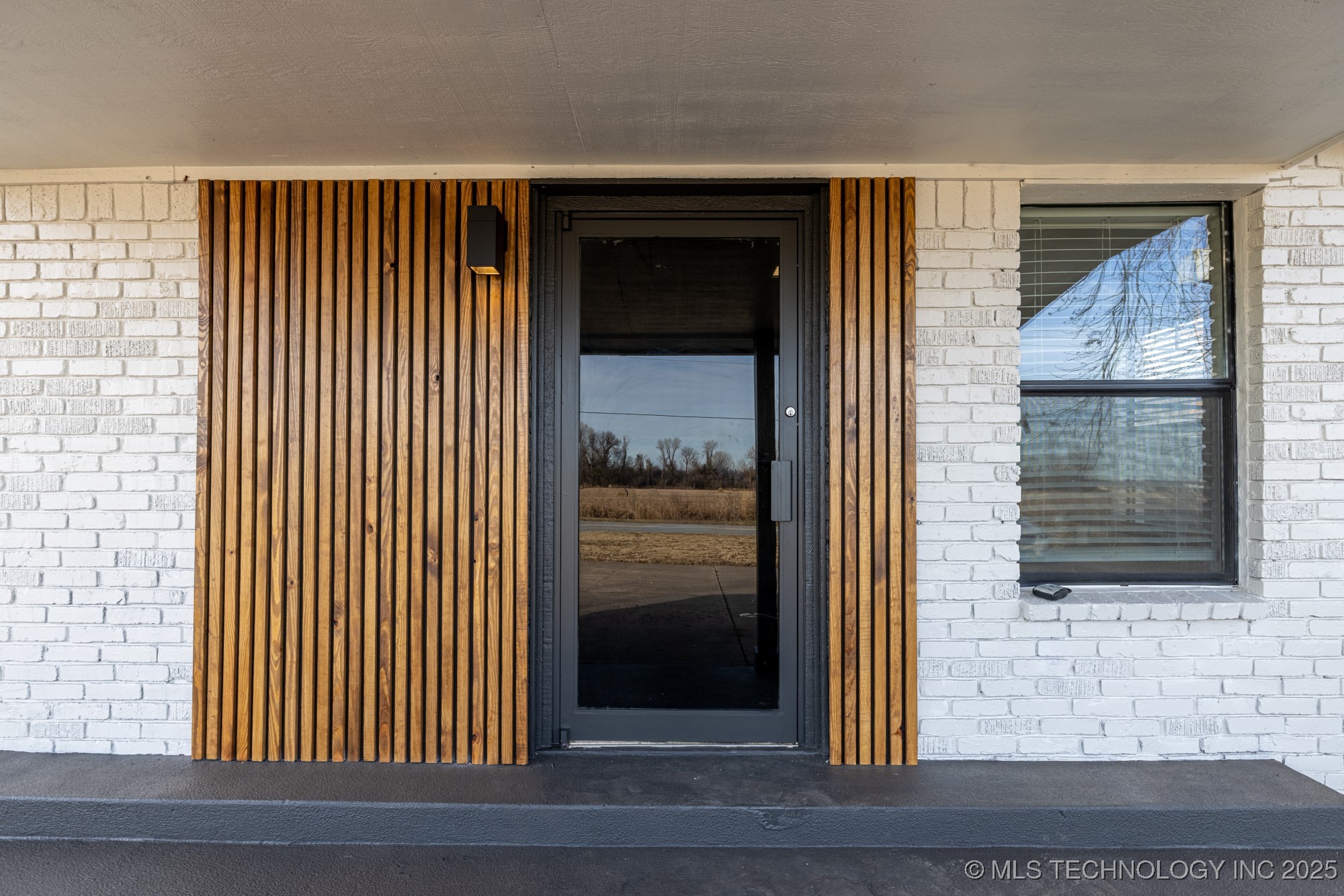 8560 E 131st Street S Property Photo 2