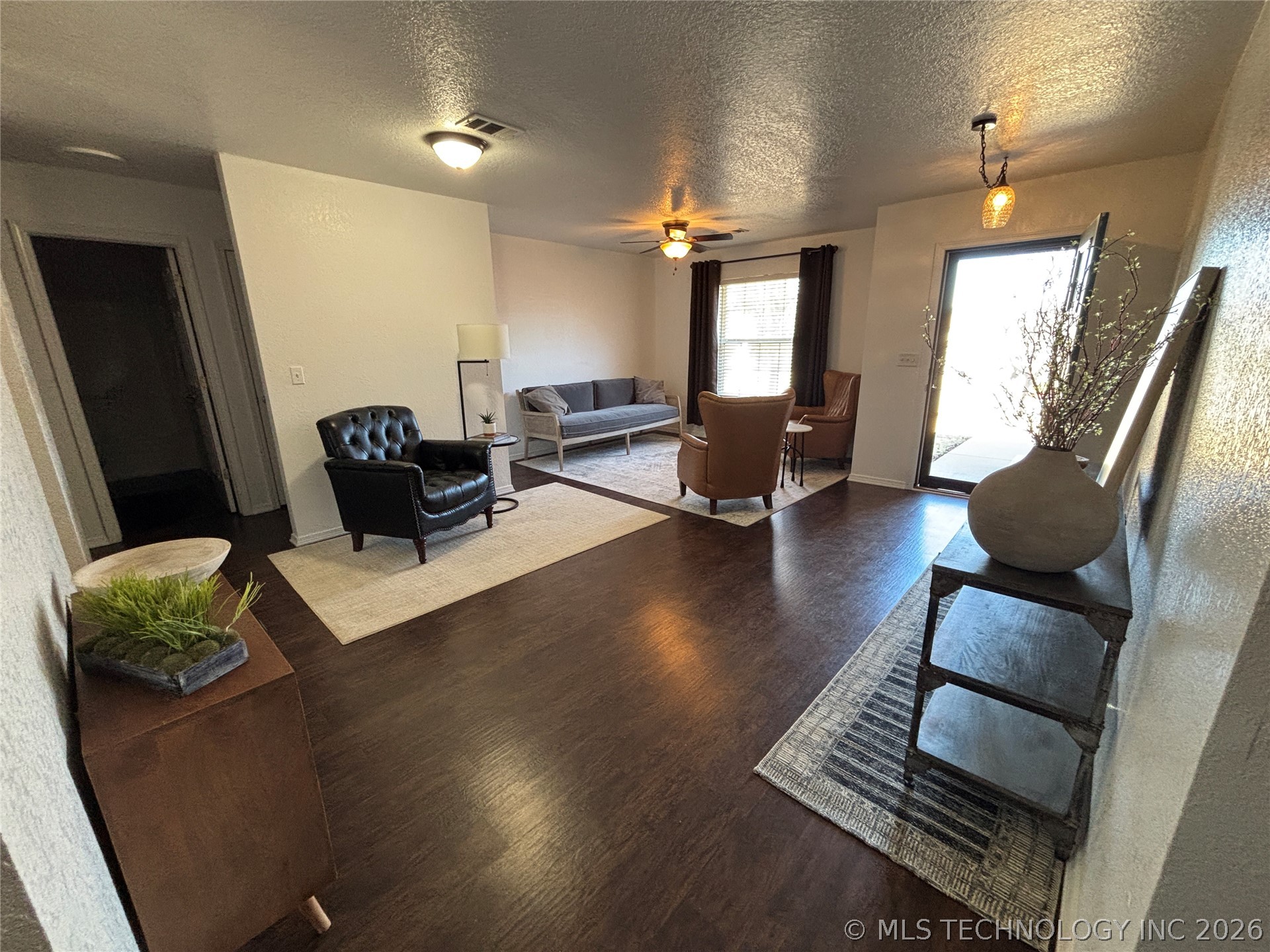 2509 Tanglewood Court Property Photo 6