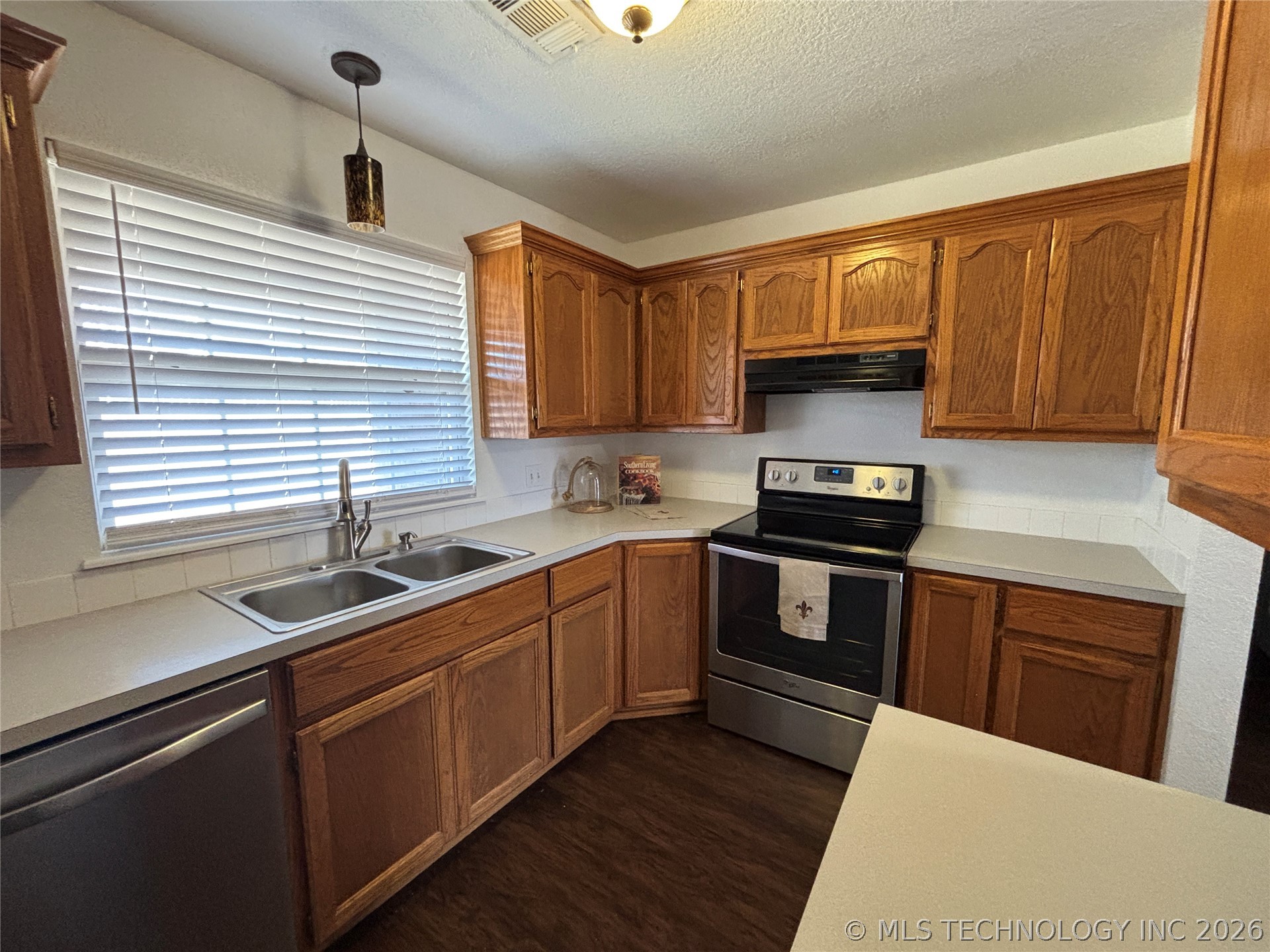2509 Tanglewood Court Property Photo 10