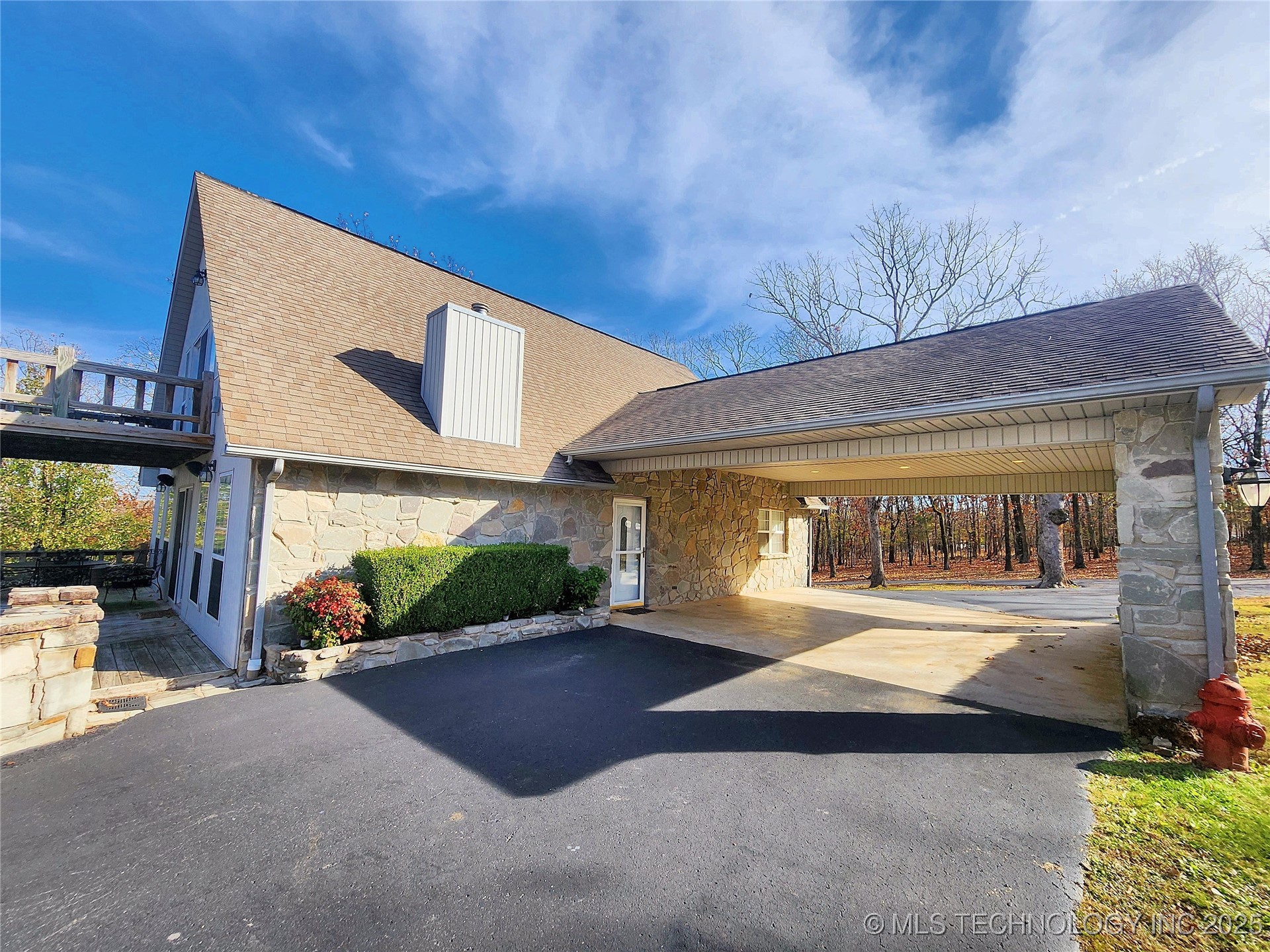 20136 W Chicken Creek Road Property Photo 8