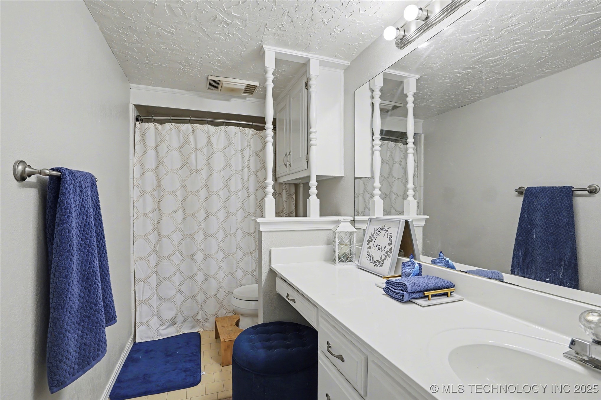 9330 S Oxford Avenue Property Photo 23