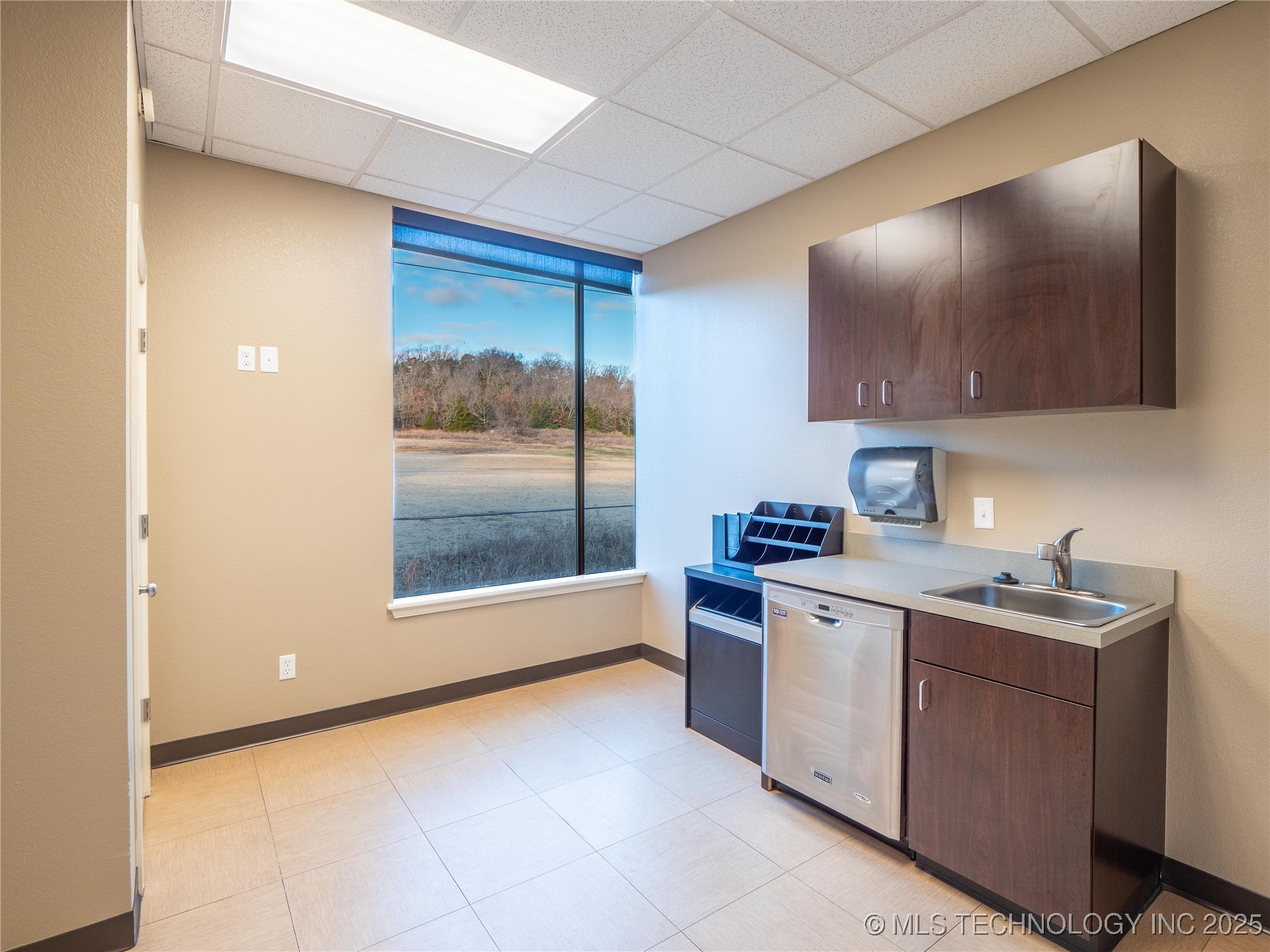 721 S George Nigh 5 Property Photo 14