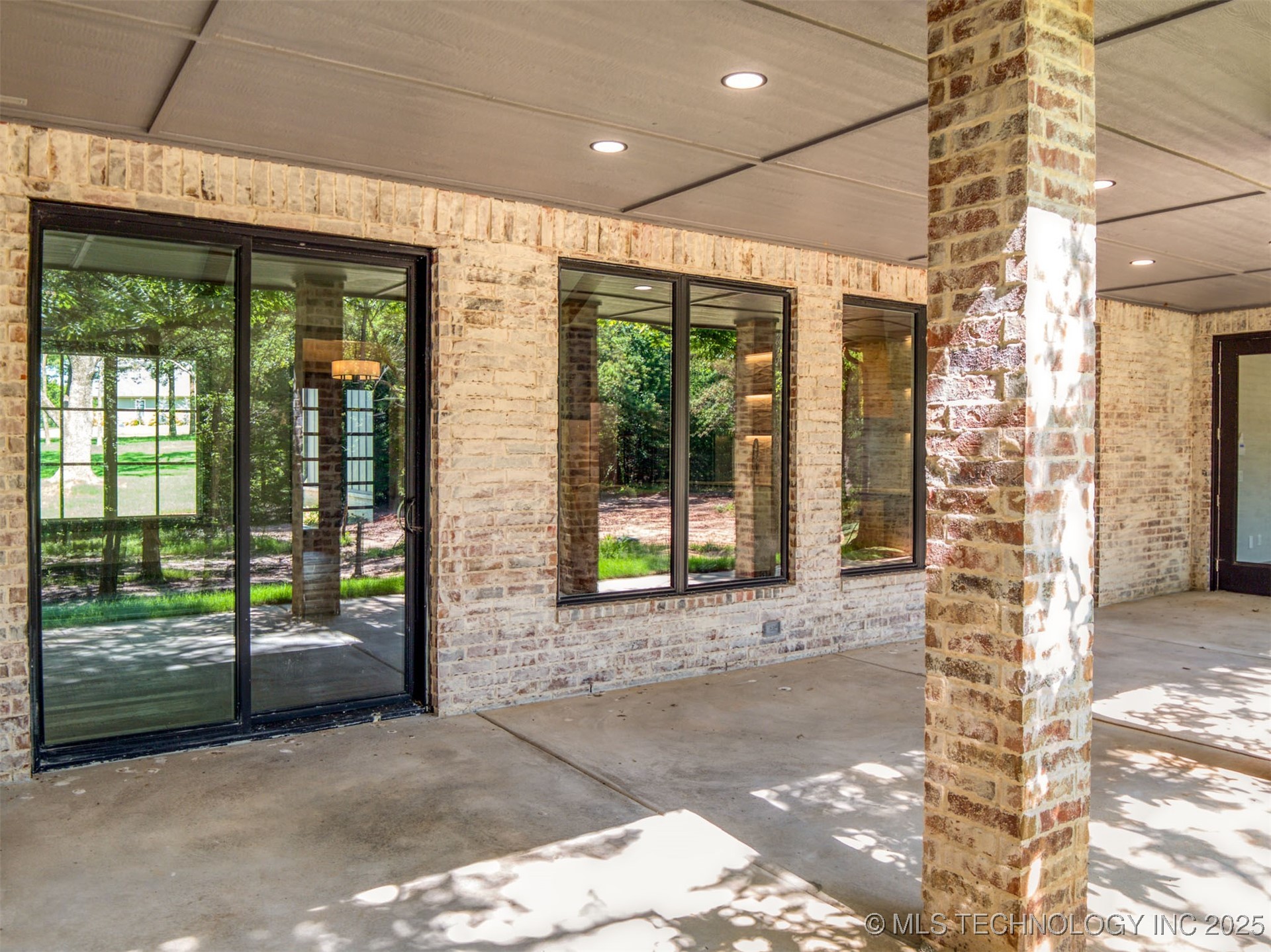 5350 Mainstay Property Photo 7