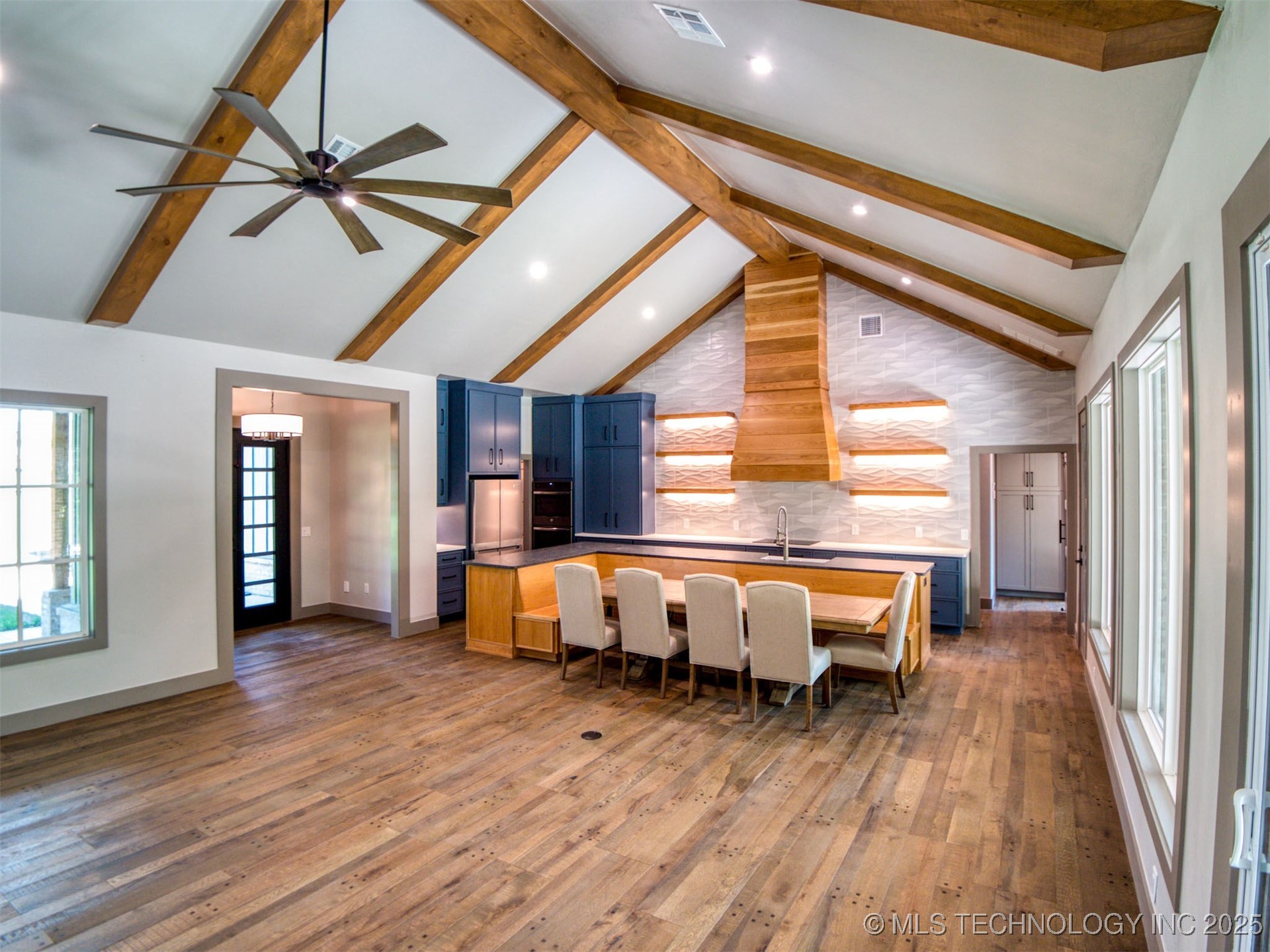 5350 Mainstay Property Photo 15