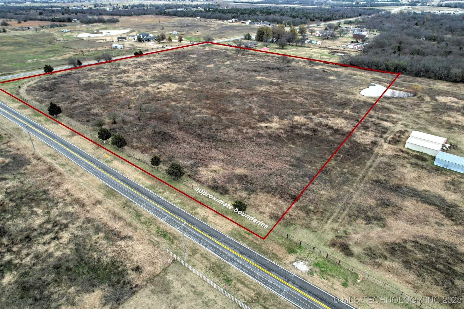 11407 N Harvard Avenue Property Photo 6