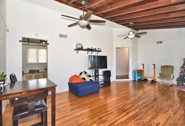 644 N Xenophon Avenue Property Photo 2