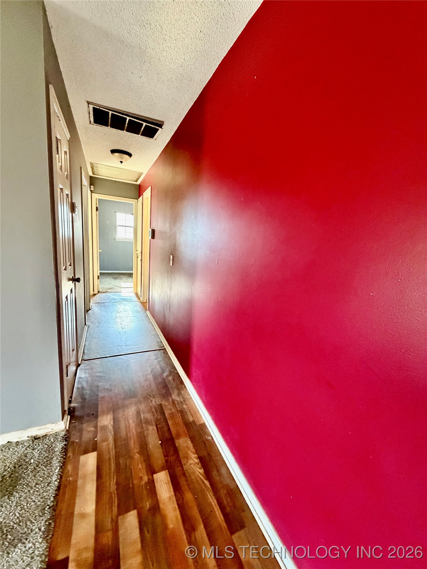 1004 S D And H Street Property Photo 6