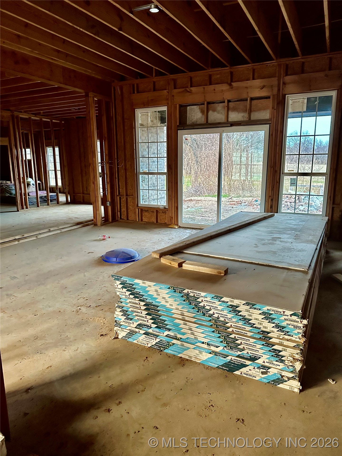 3339 E Private 1725 Drive Property Photo 8