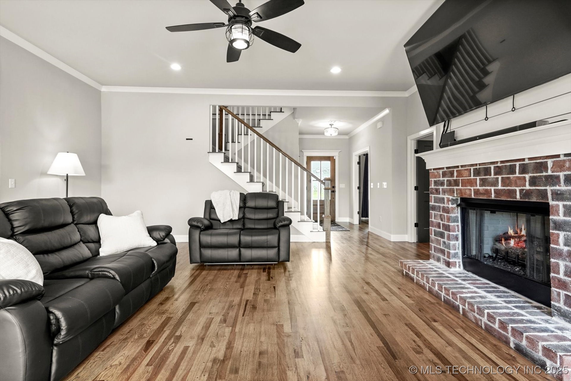 14271 S College Avenue Property Photo 14