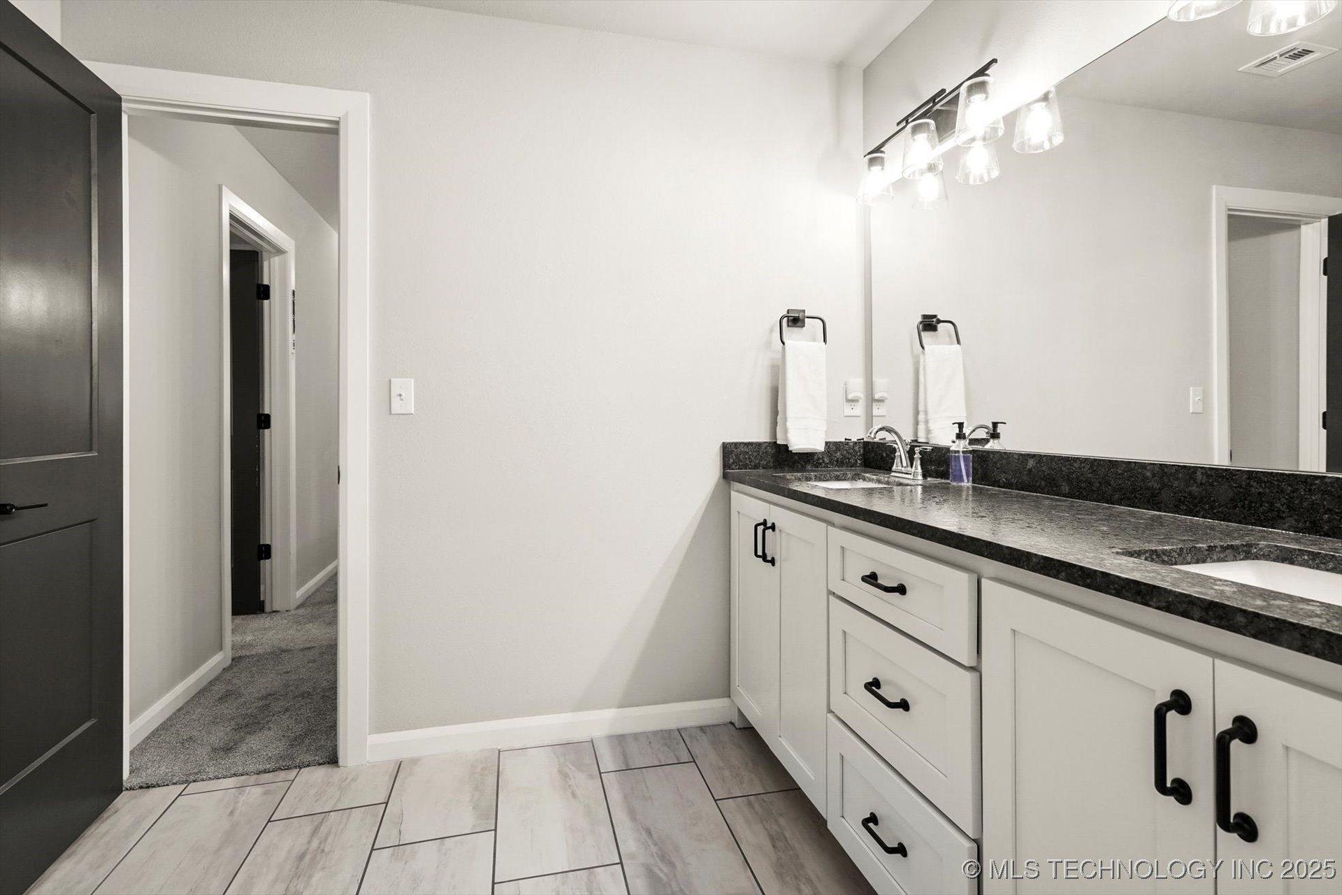 14271 S College Avenue Property Photo 34