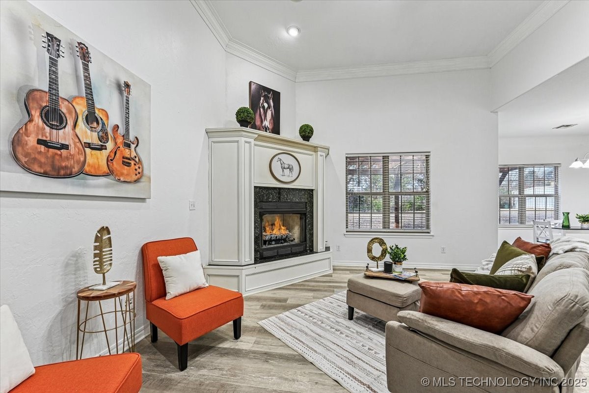 310 Kyle Court Property Photo 6