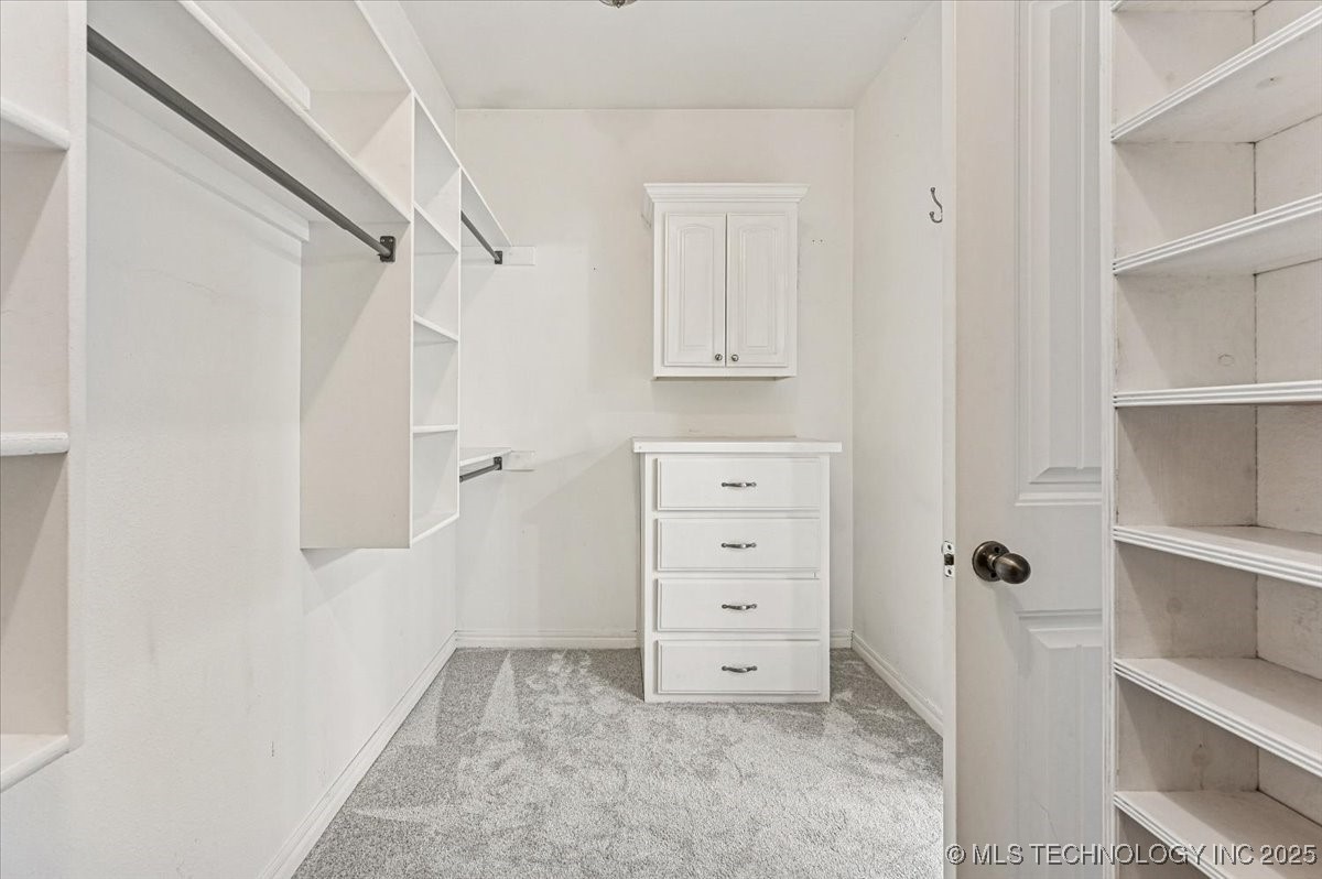 310 Kyle Court Property Photo 35