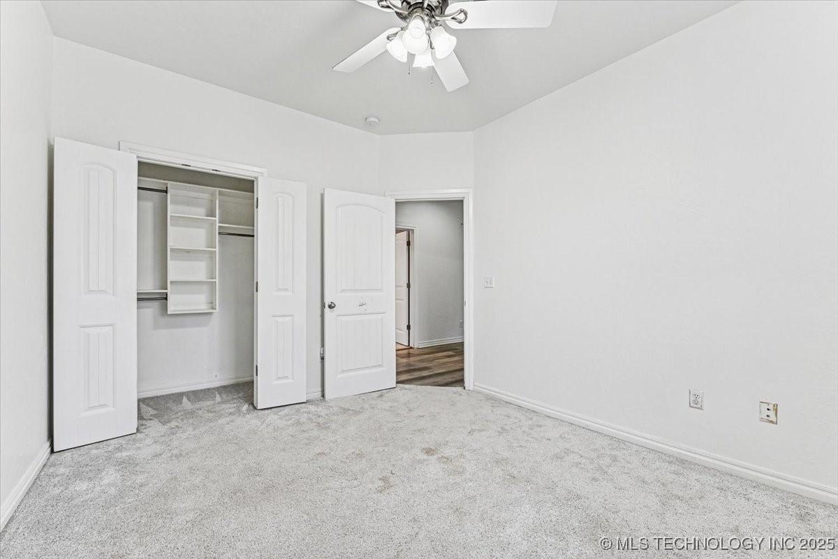 310 Kyle Court Property Photo 37