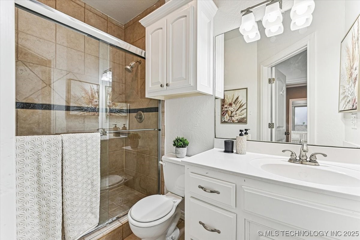 310 Kyle Court Property Photo 38