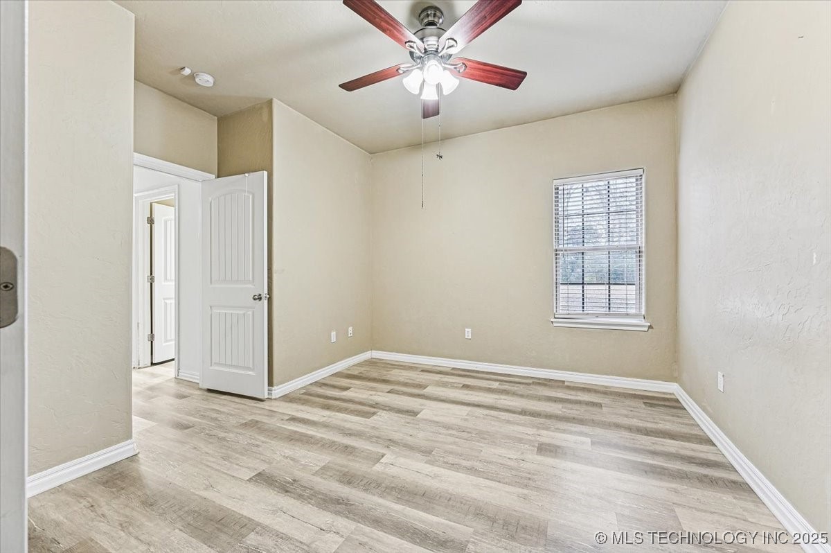 310 Kyle Court Property Photo 40