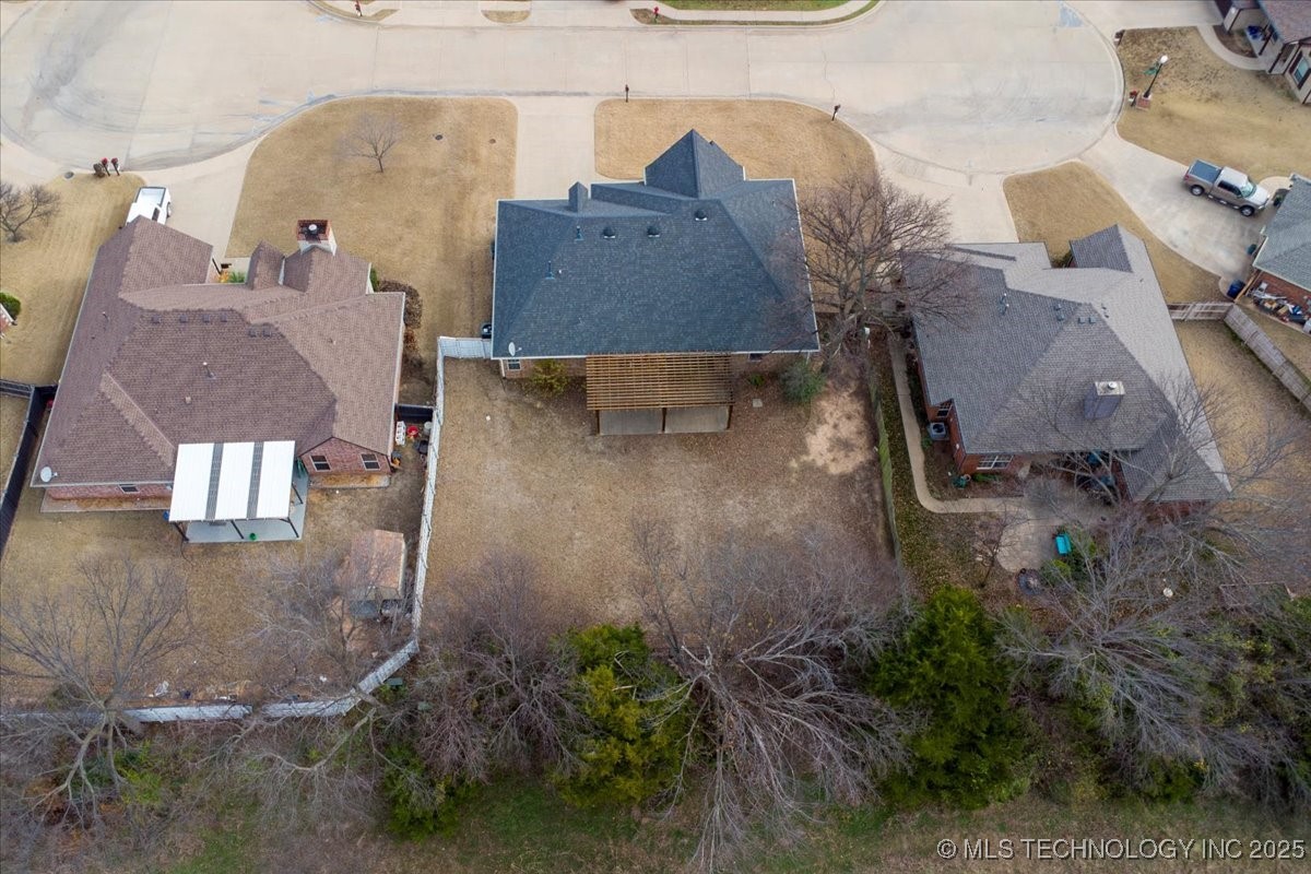 310 Kyle Court Property Photo 57