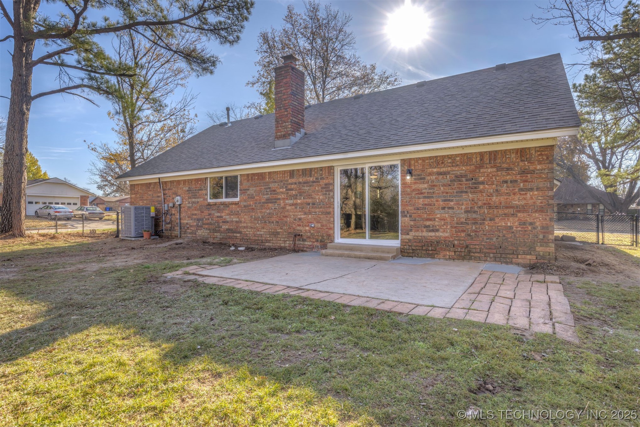 900 W Boston Street Property Photo 42