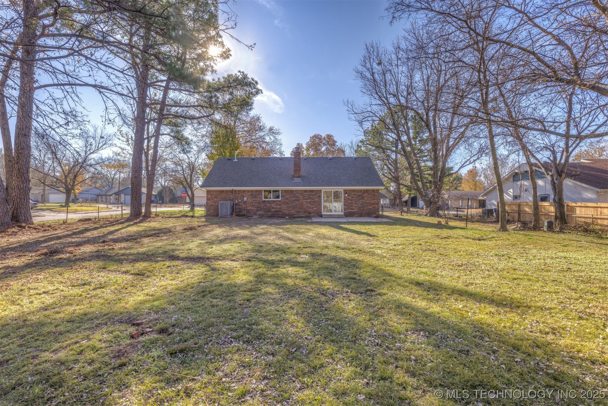 900 W Boston Street Property Photo 45