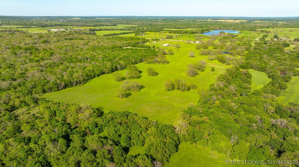 21125 State Highway 99 S Property Photo 4