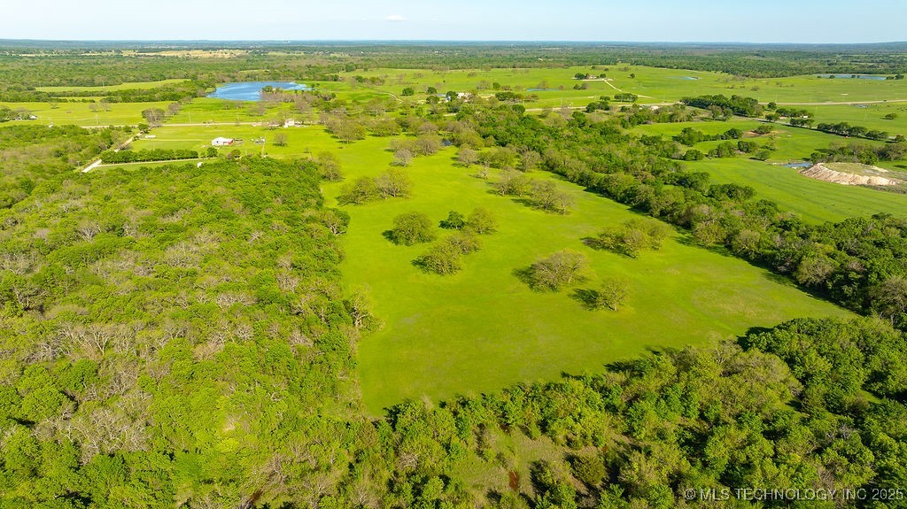 21125 State Highway 99 S Property Photo 5