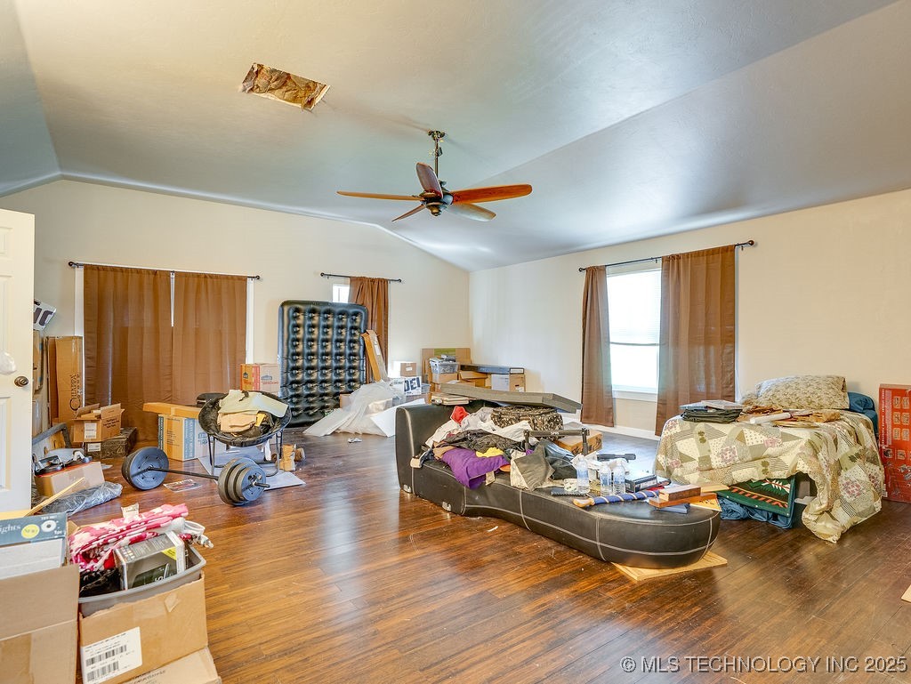 21125 State Highway 99 S Property Photo 50