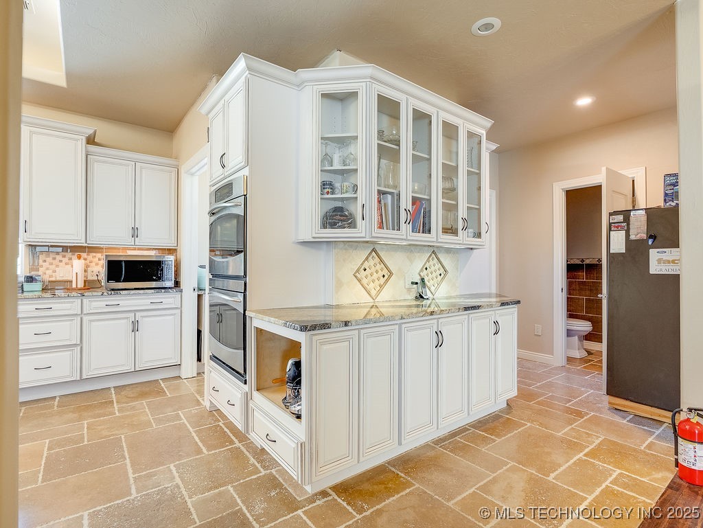 21125 S State Highway 99 S Property Photo 22