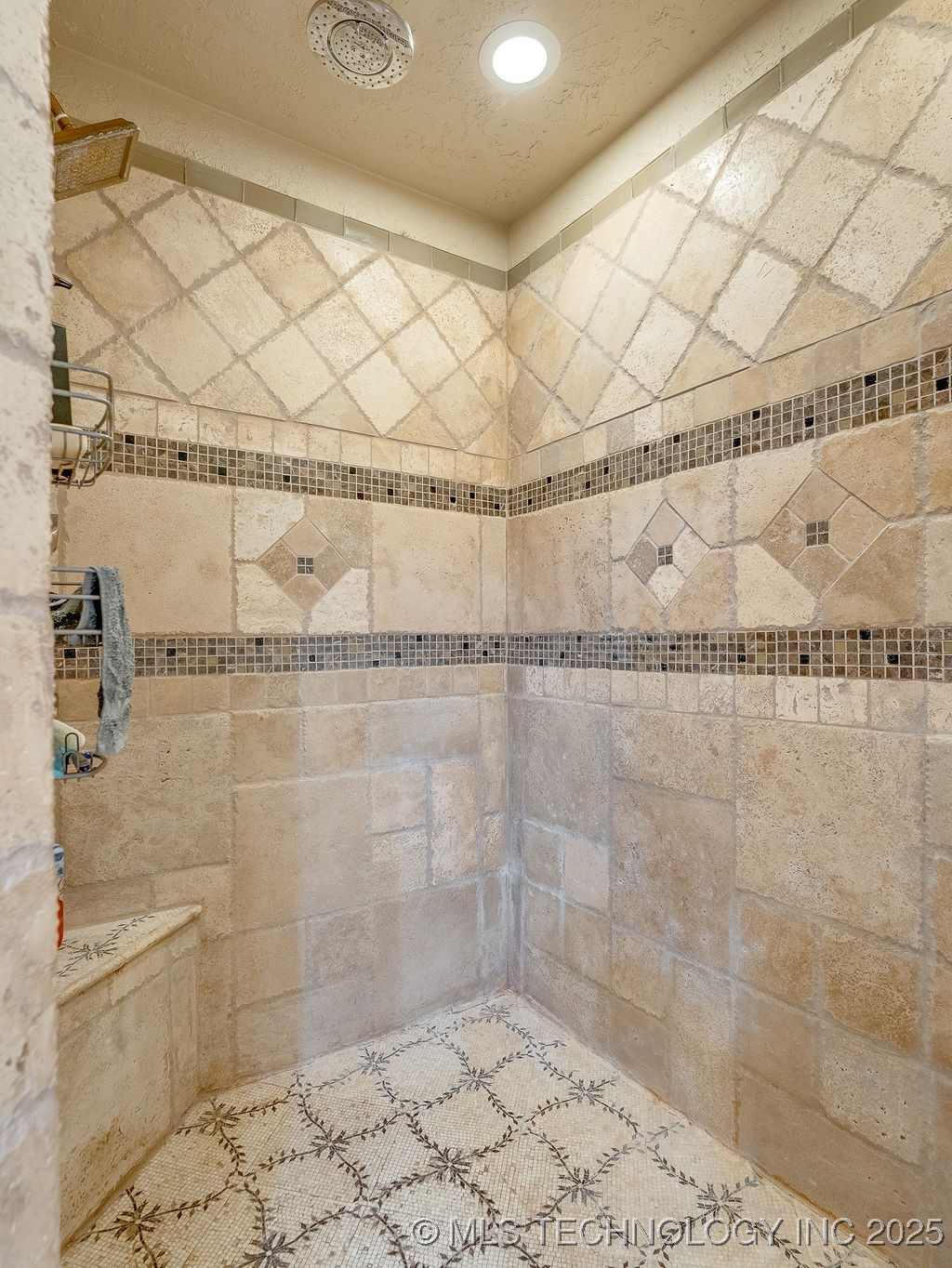 21125 S State Highway 99 S Property Photo 38