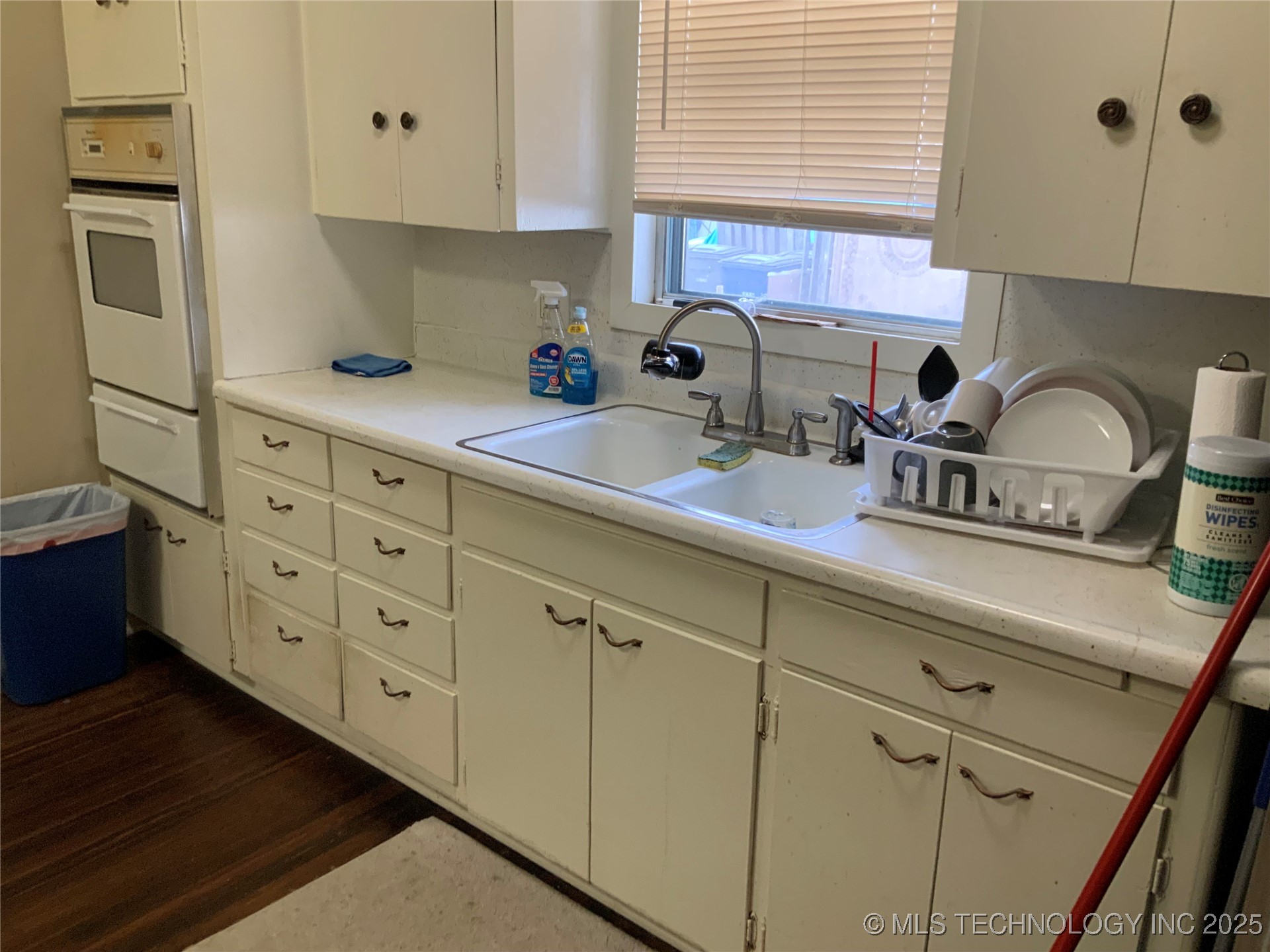 56 N Xanthus Avenue Property Photo 9